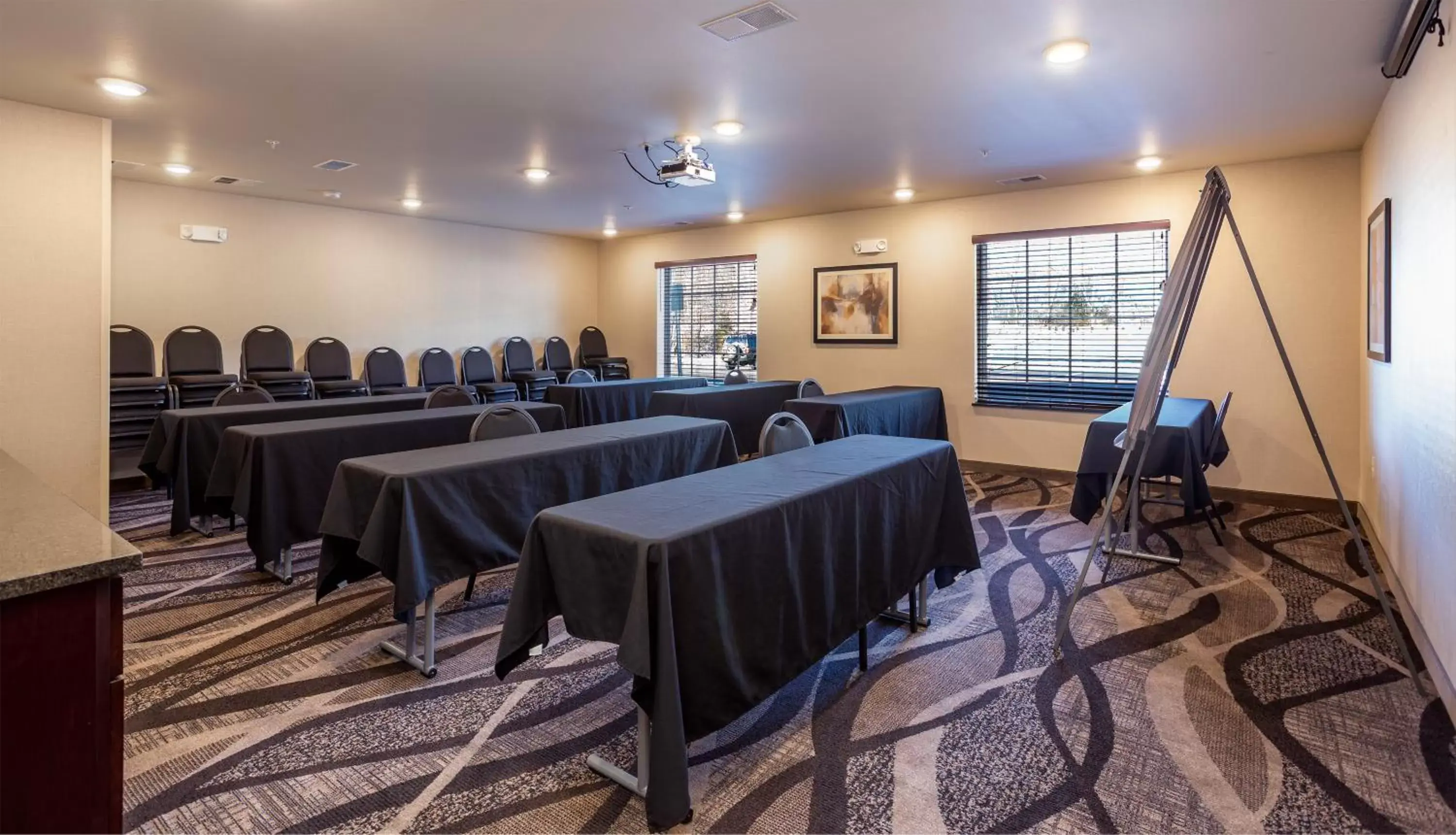 Meeting/conference room in Cobblestone Inn & Suites - Brookville