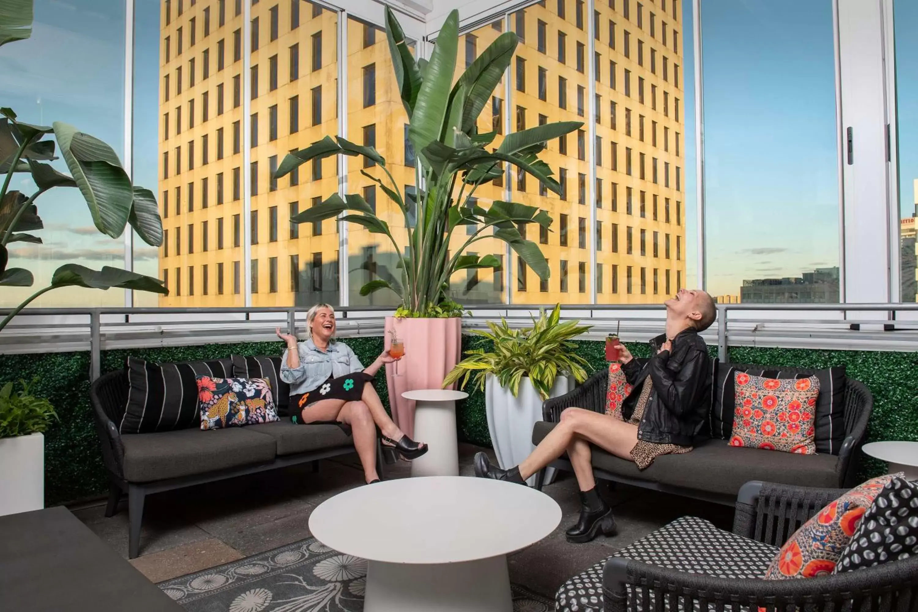 Seating area in Troubadour Hotel New Orleans, Tapestry Collection By Hilton