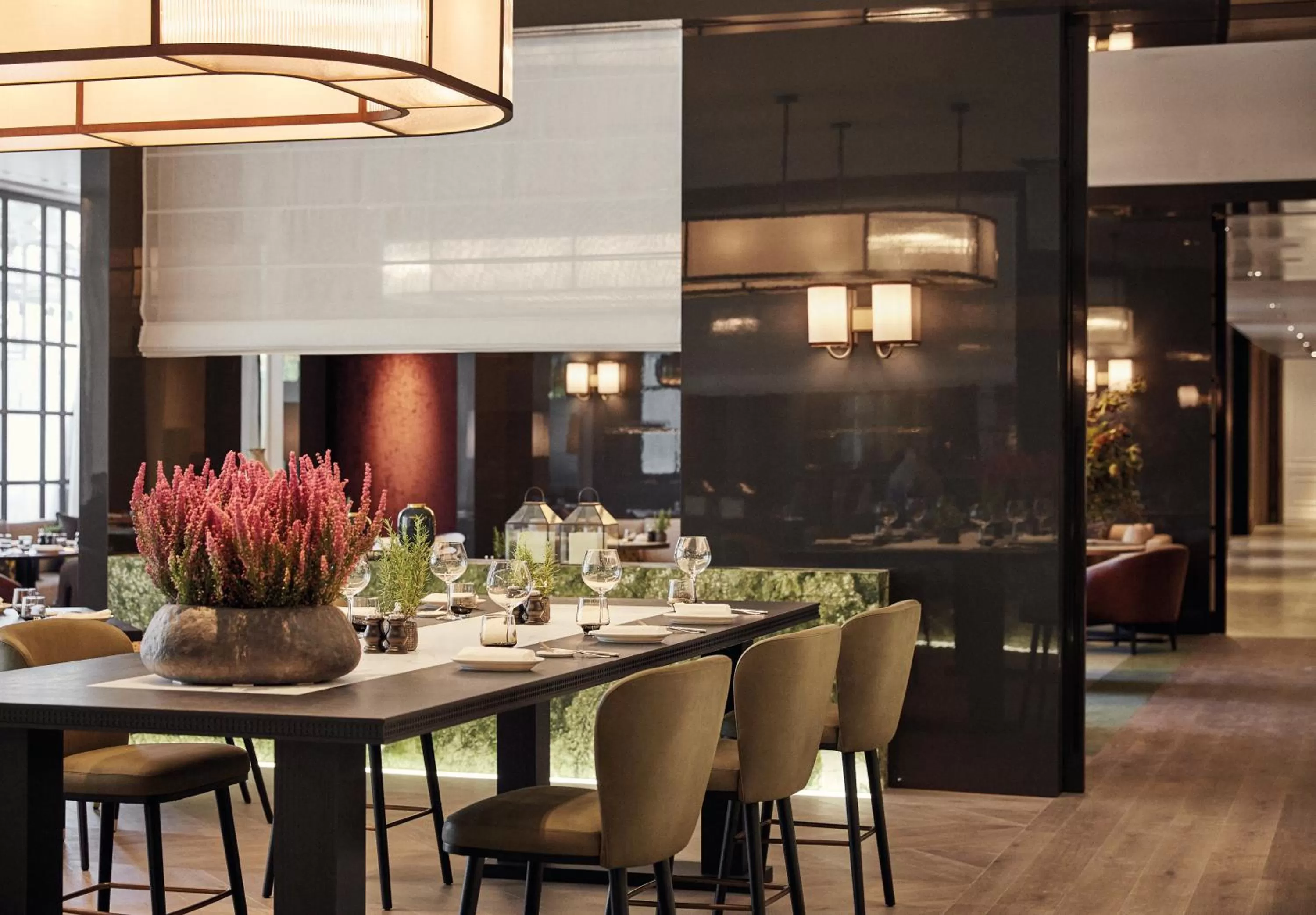 Restaurant/places to eat in Rosewood Villa Magna