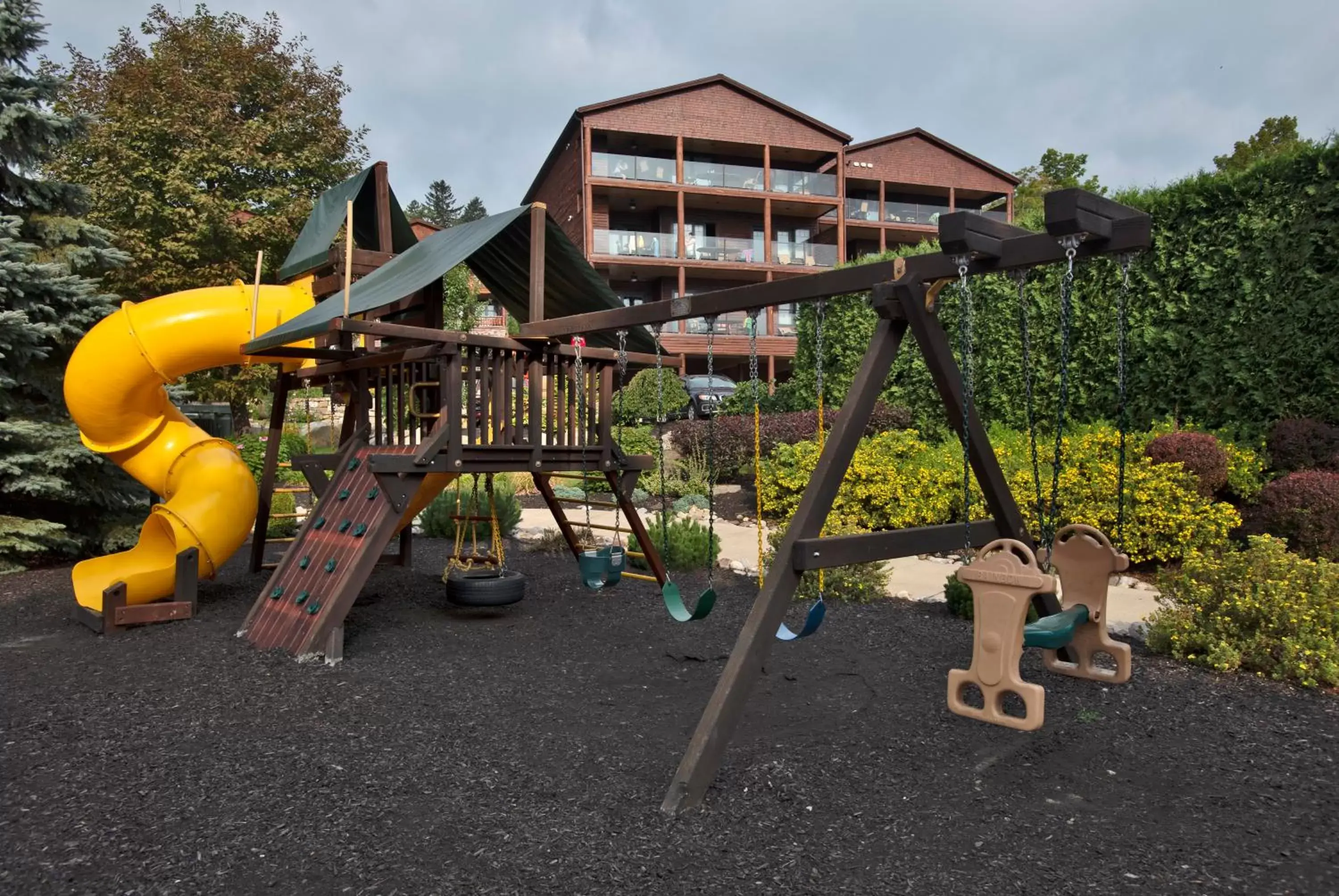 Children play ground in The Lodges at Cresthaven