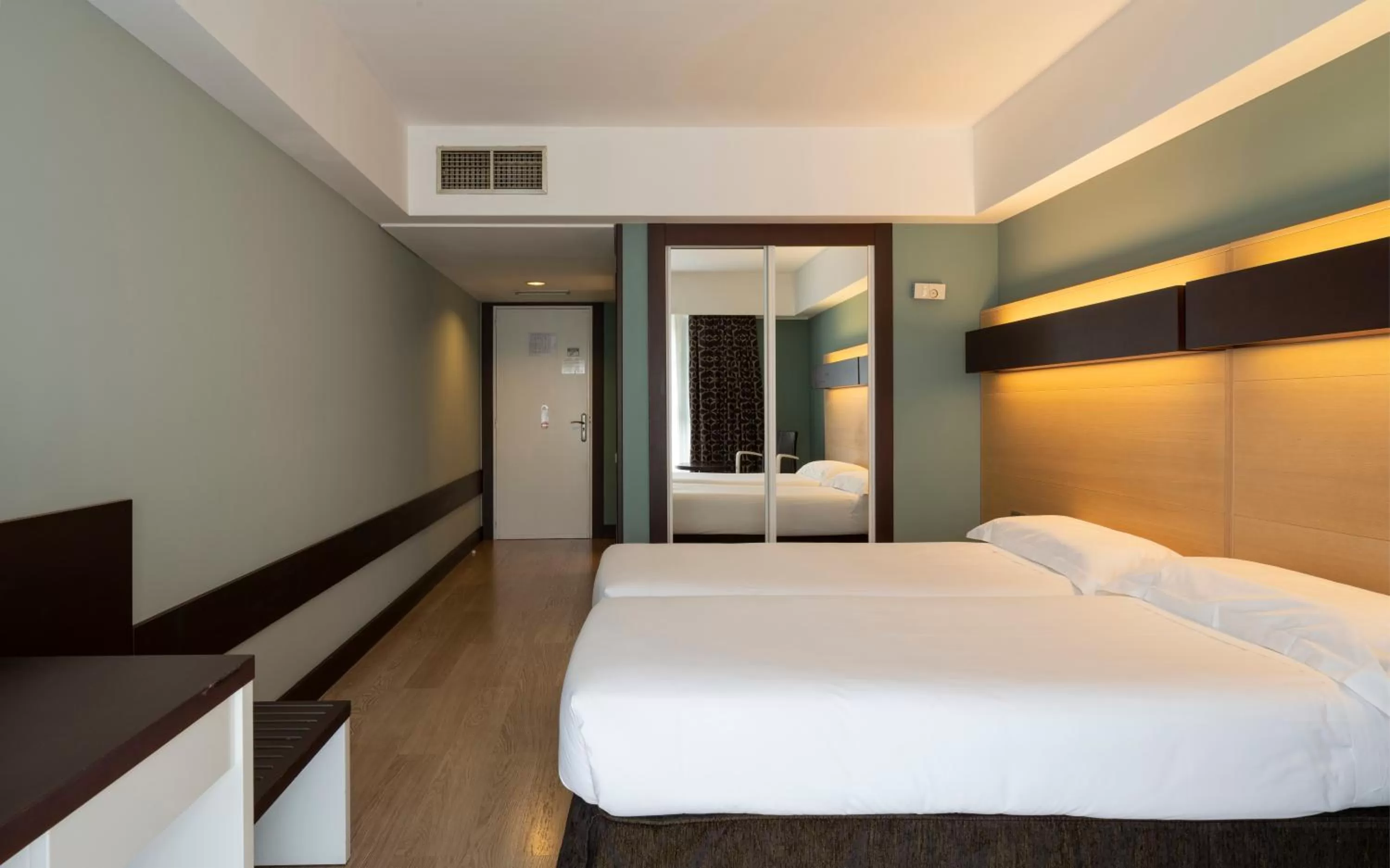 Photo of the whole room, Bed in Hotel Ciudad de Logroño