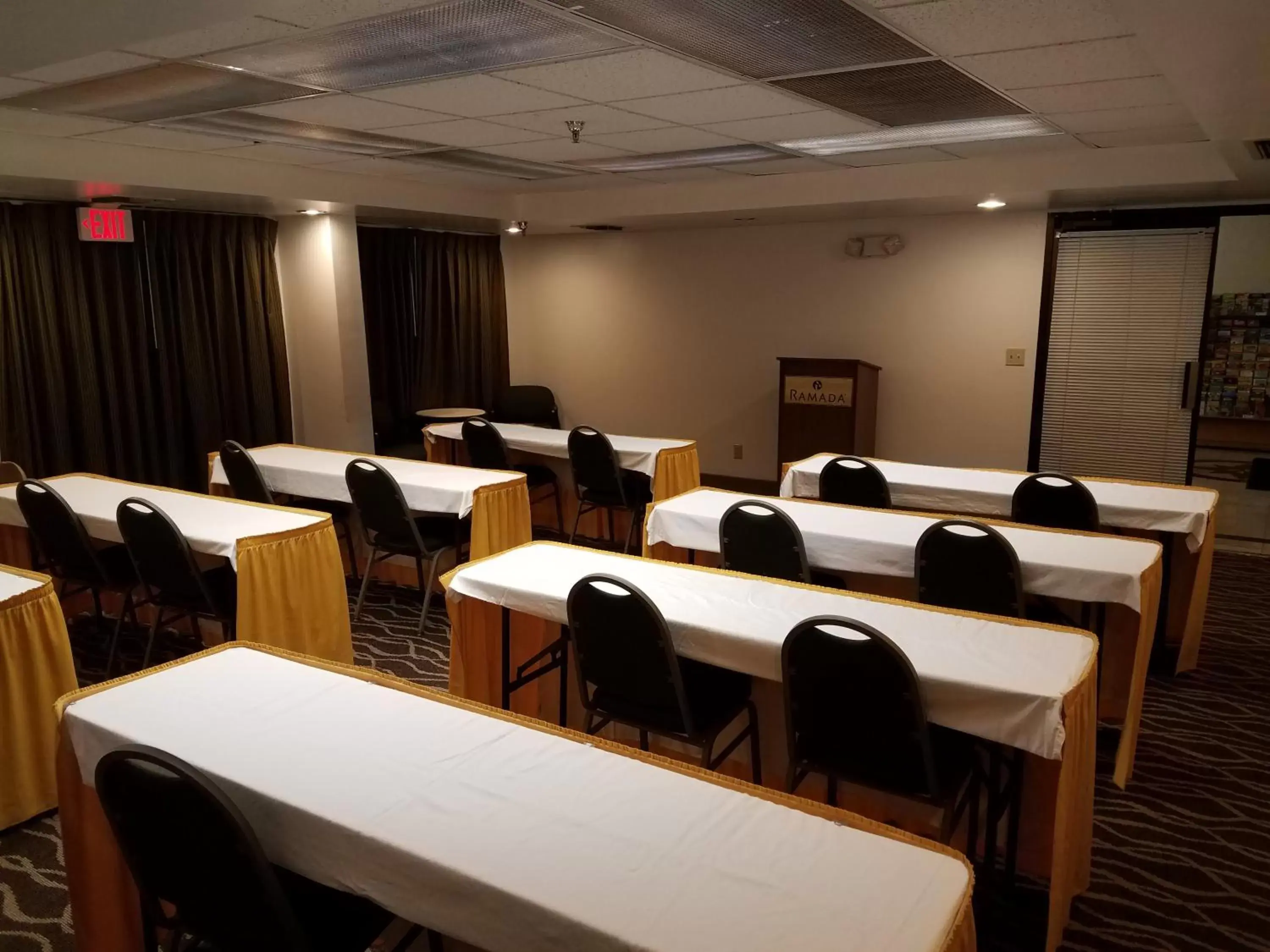 Meeting/conference room in Ramada by Wyndham Temple Terrace/Tampa North