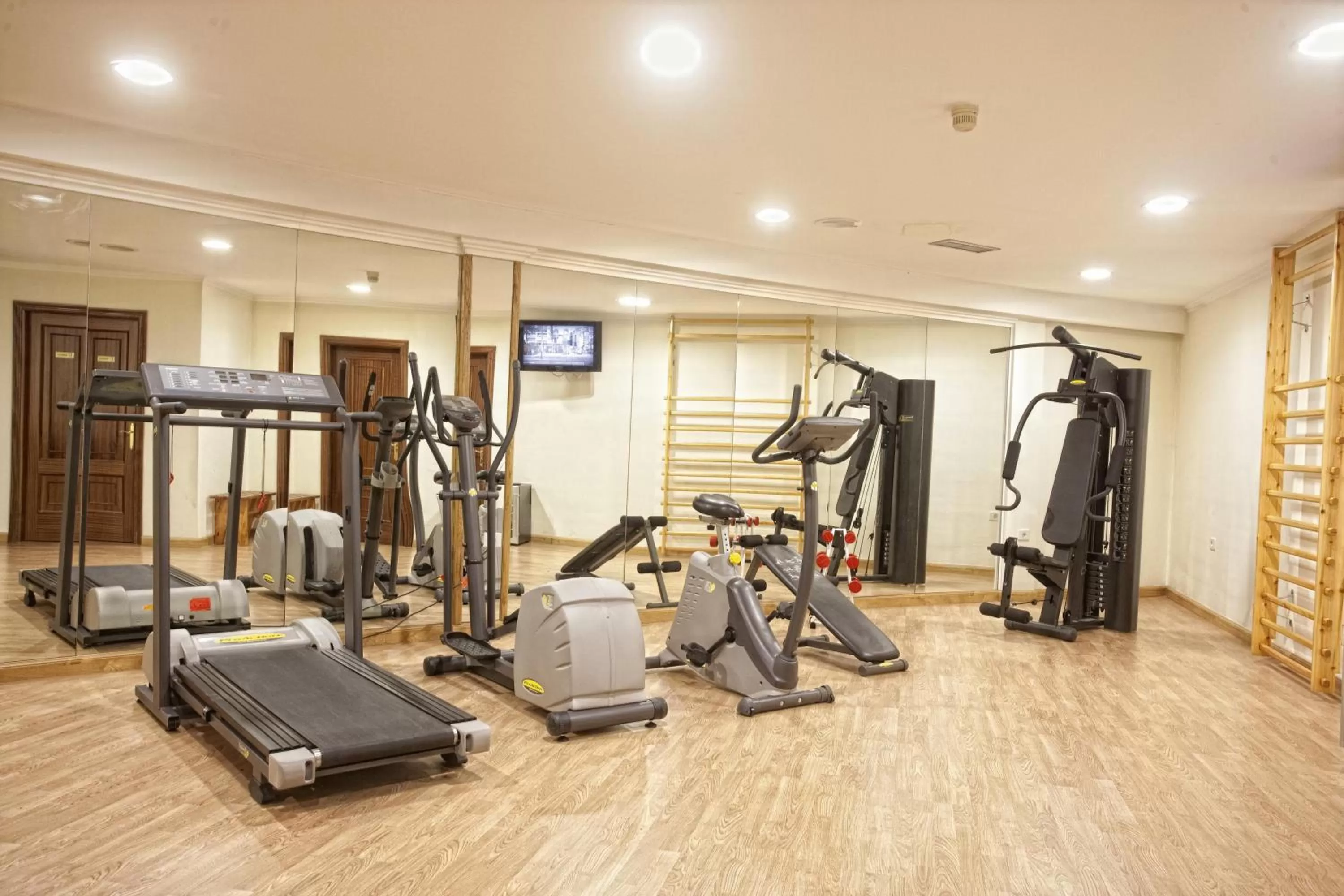 Fitness centre/facilities in Hotel Alfonso IX