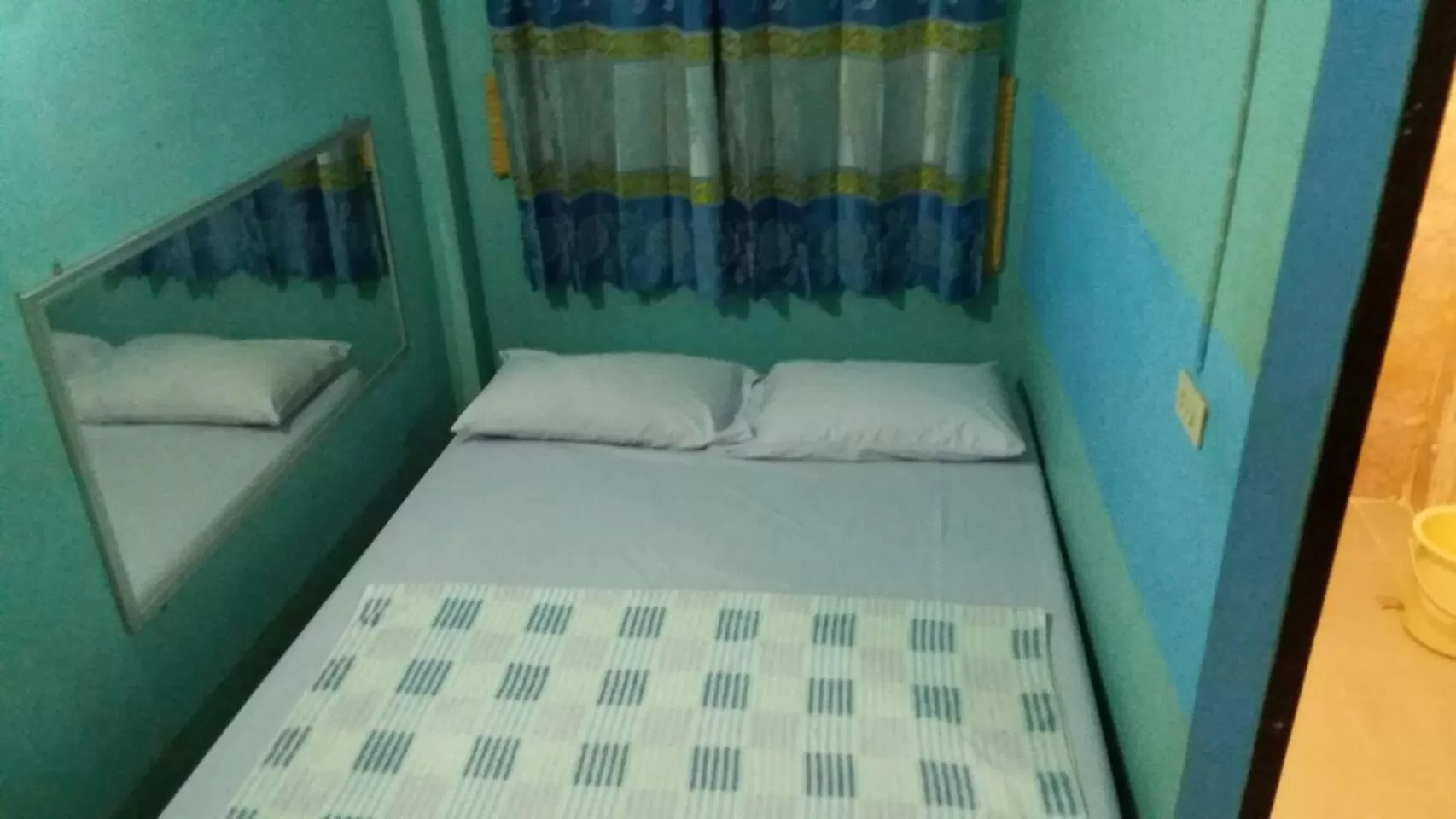 Bed in Adchara Mansion