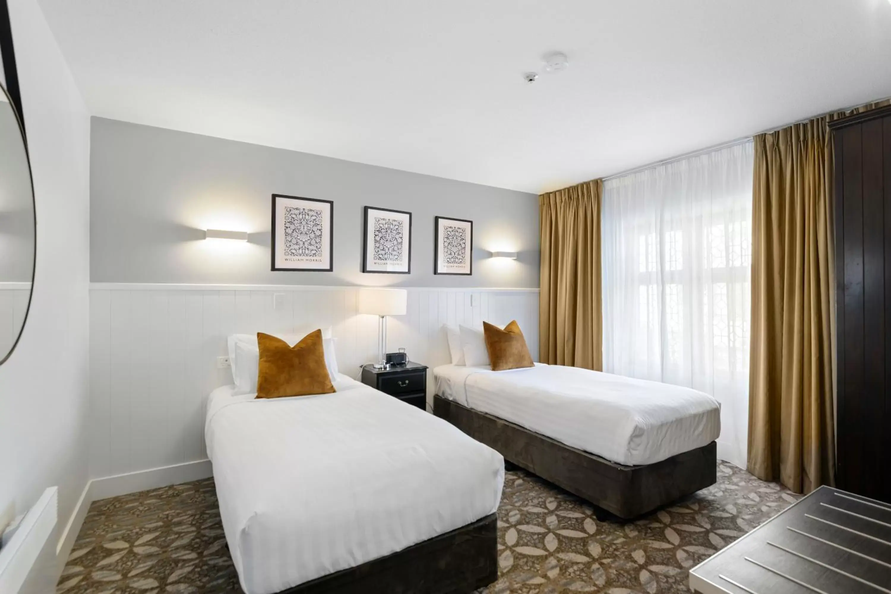 Bedroom, Bed in Scenic Hotel Cotswold