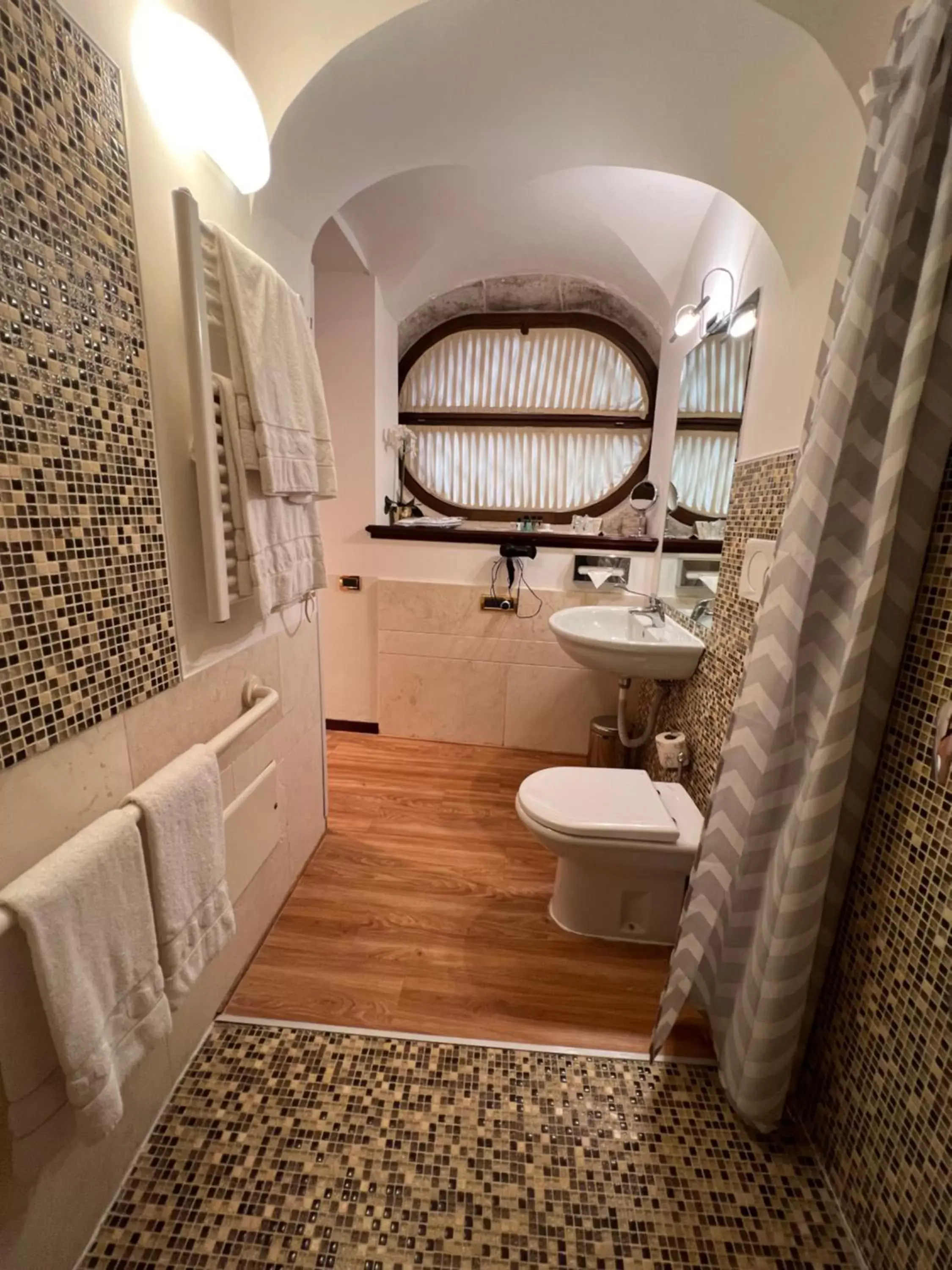 Bathroom in Ruzzini Palace Hotel