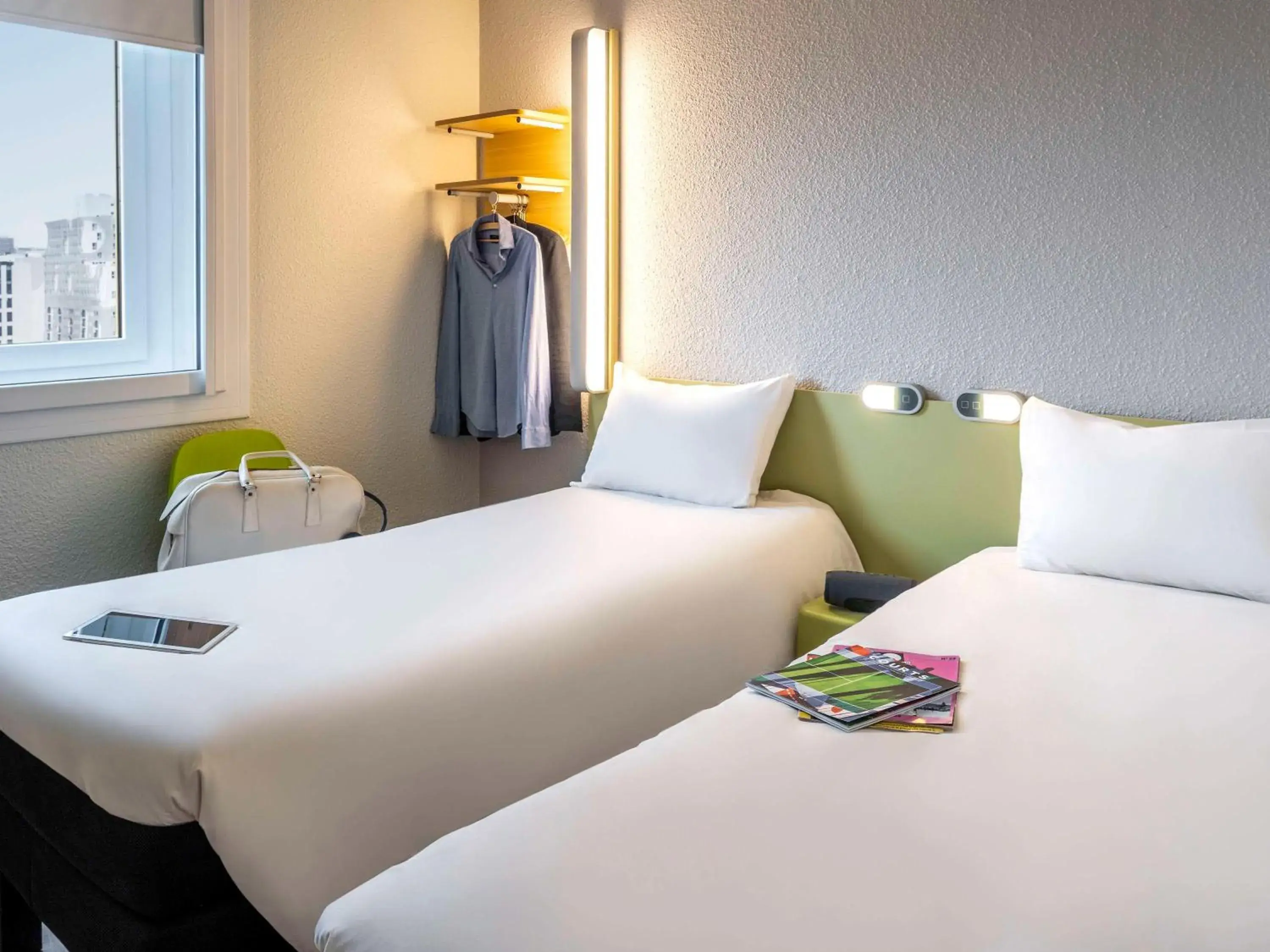 Bedroom, Bed in ibis budget Paris Porte de Bercy Bedroom, Bed in ibis budget Paris Porte de Bercy