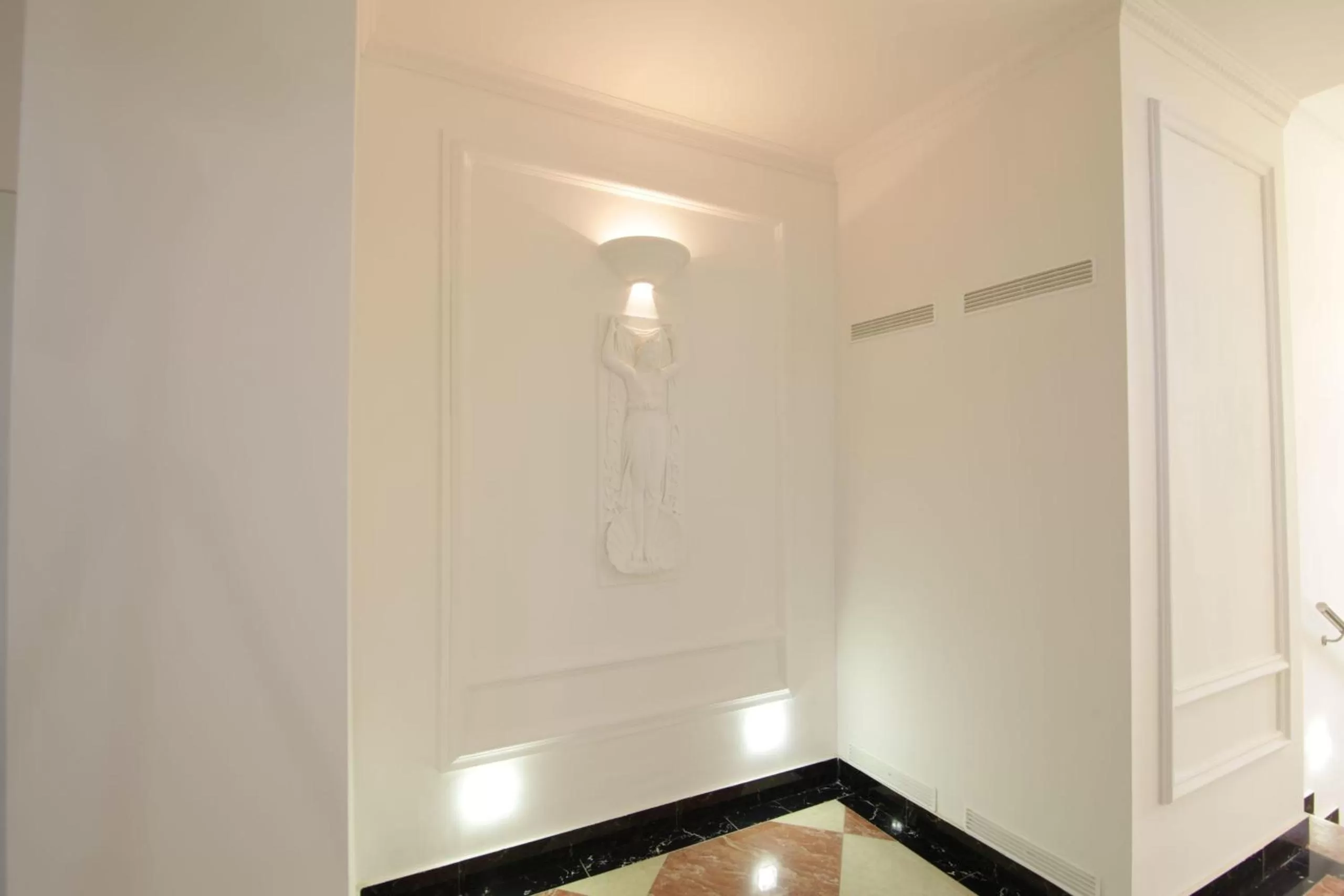 Decorative detail in Best Western Plus Hotel Arcadia