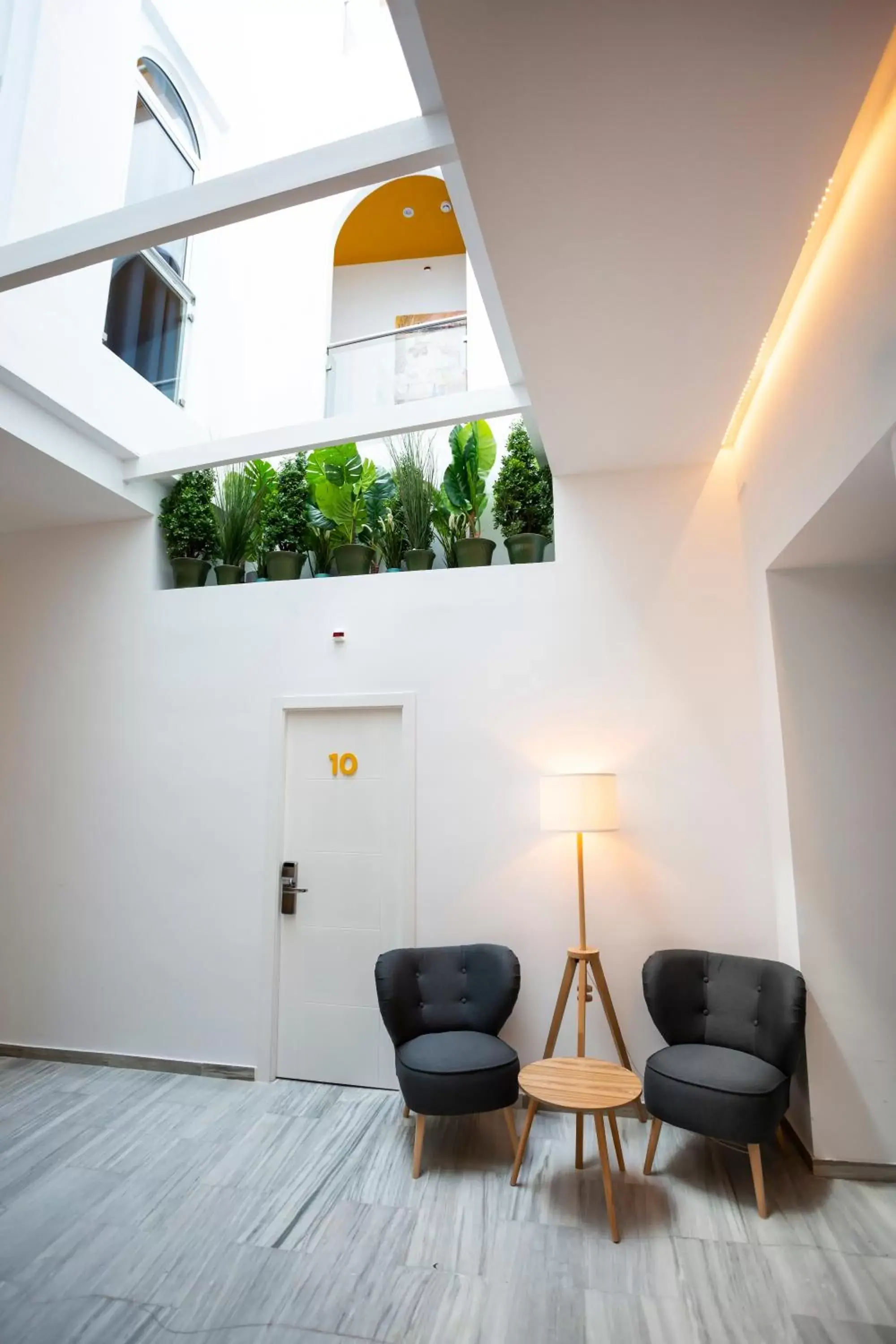 Living room, Seating Area in Basic Hotel Sevilla Catedral