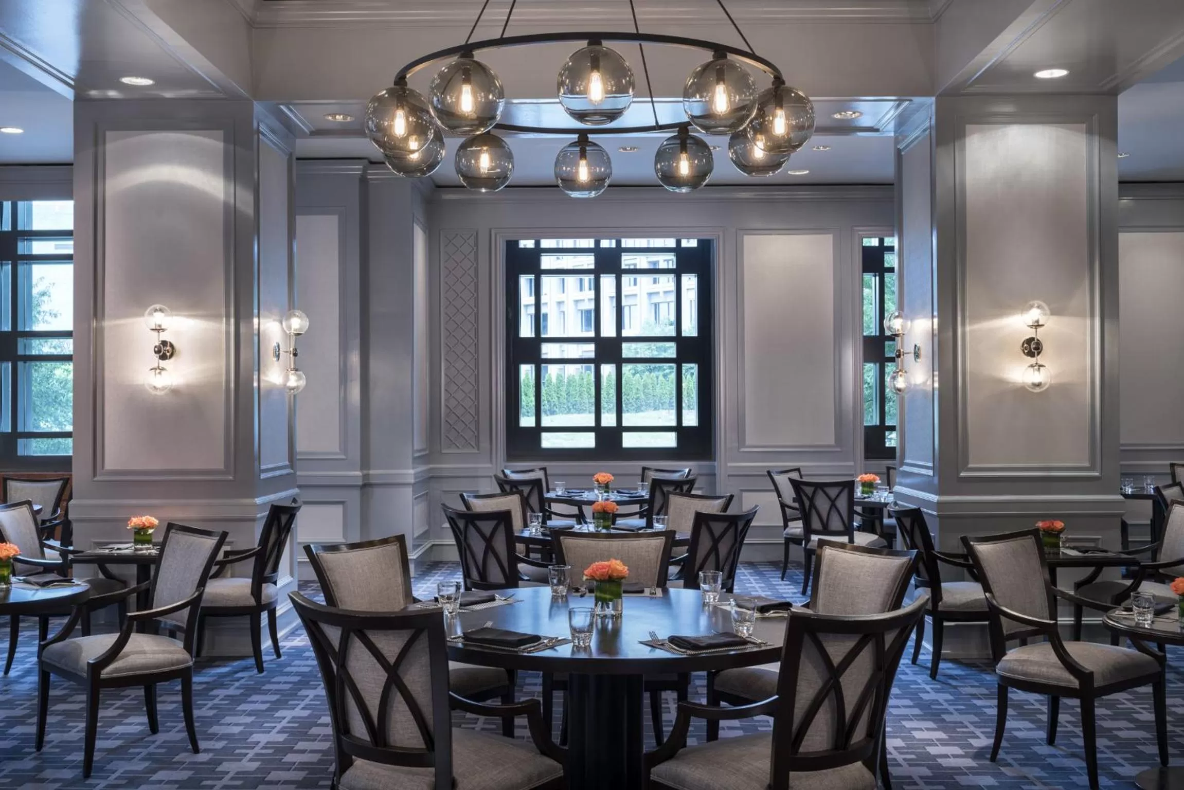 Restaurant/places to eat in Four Seasons Hotel Atlanta