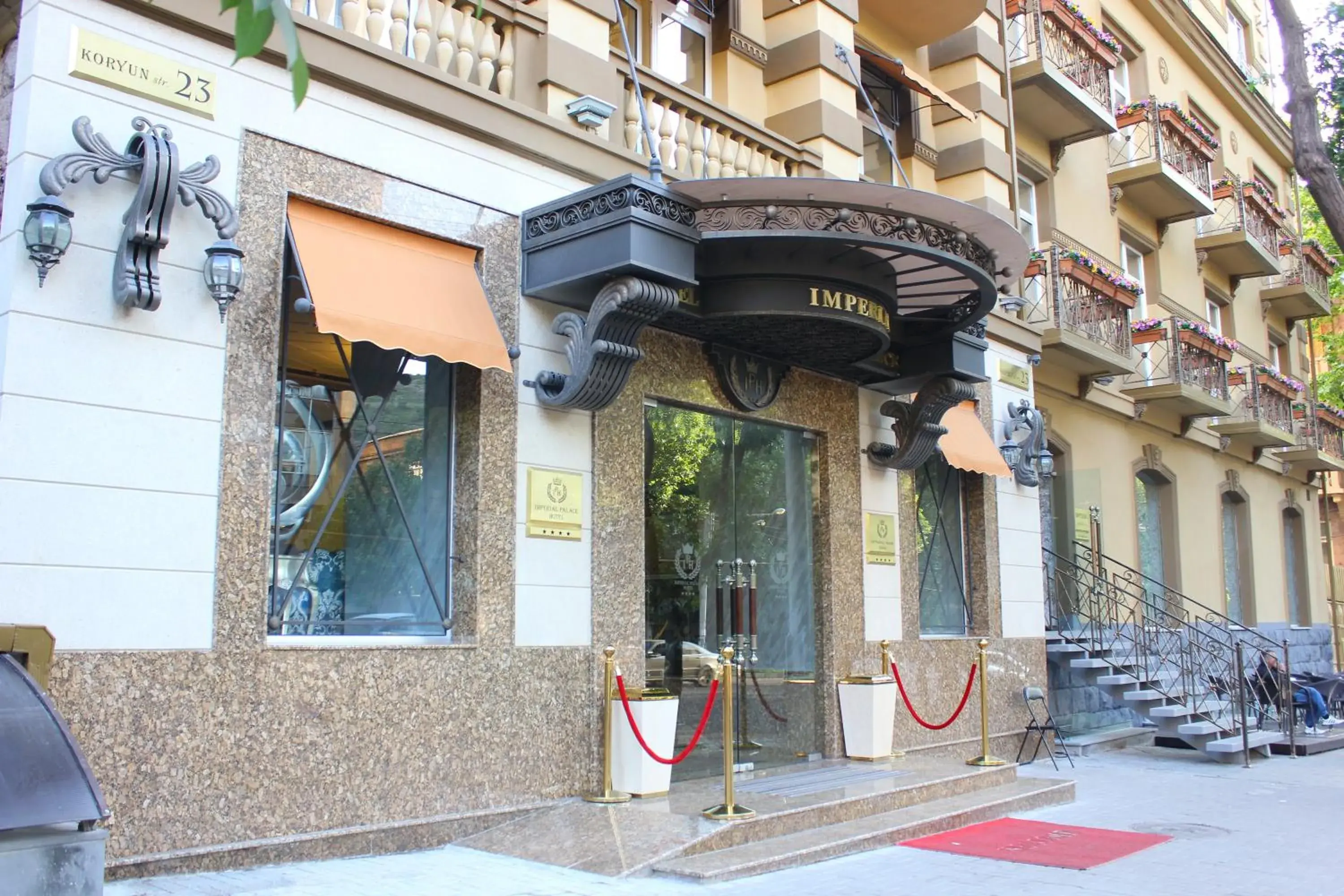 Facade/entrance in Imperial Palace Hotel