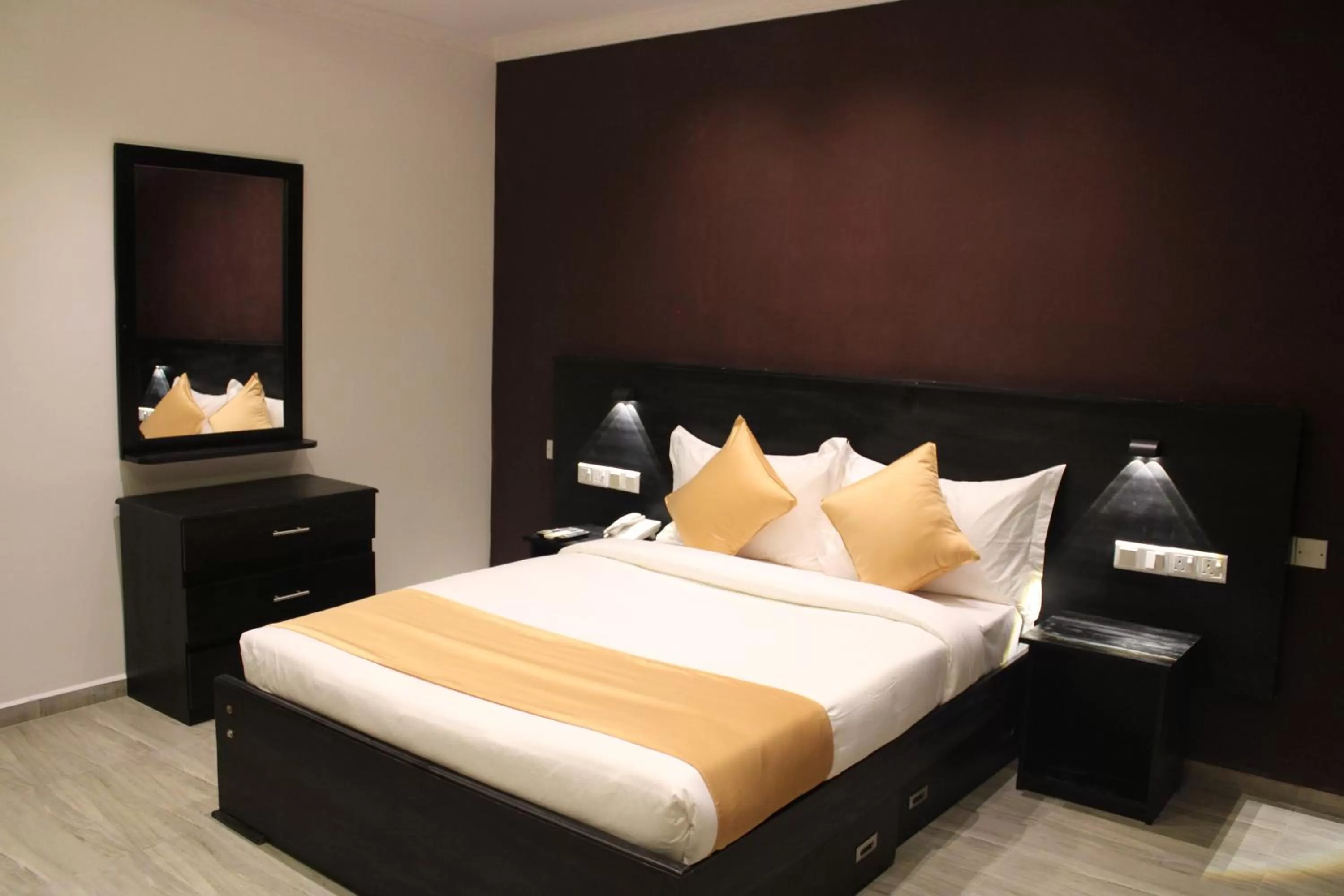 Bedroom, Bed in Sky Gate kandy