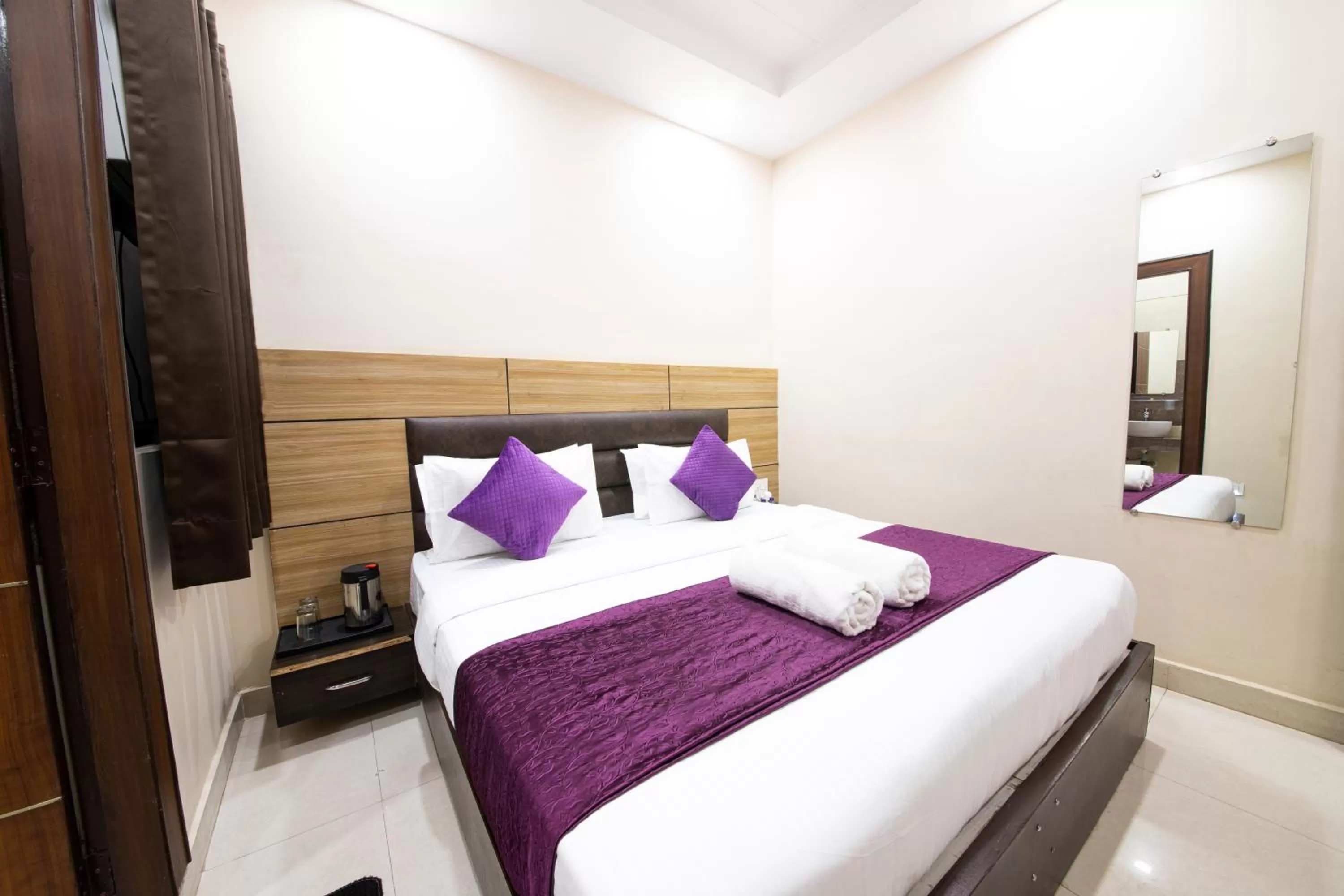 Bedroom, Bed in Perfect Stayz Dwarkesh - Hotel Near Haridwar Railway station