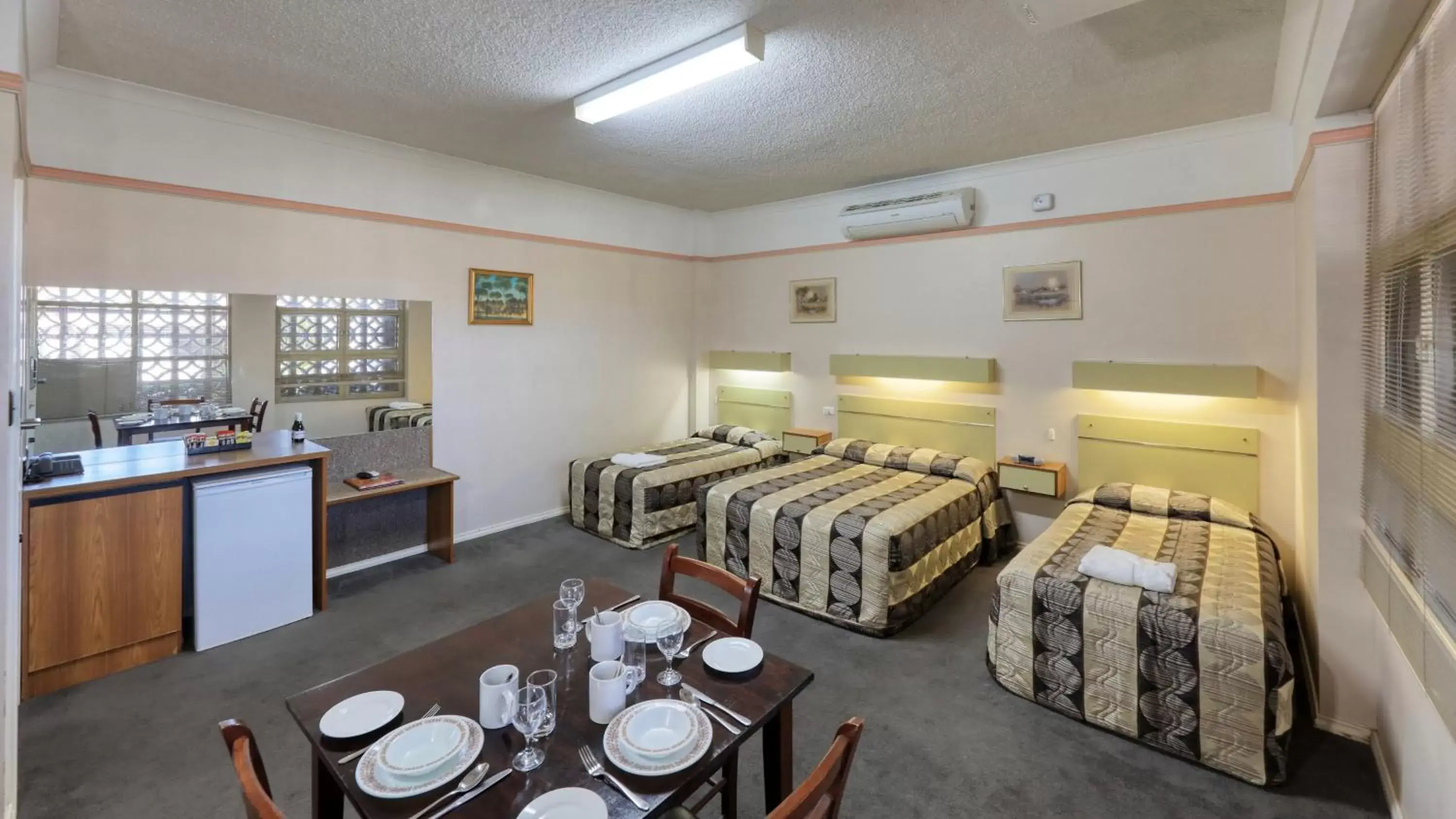 Bedroom in Comfort Inn Crystal Broken Hill