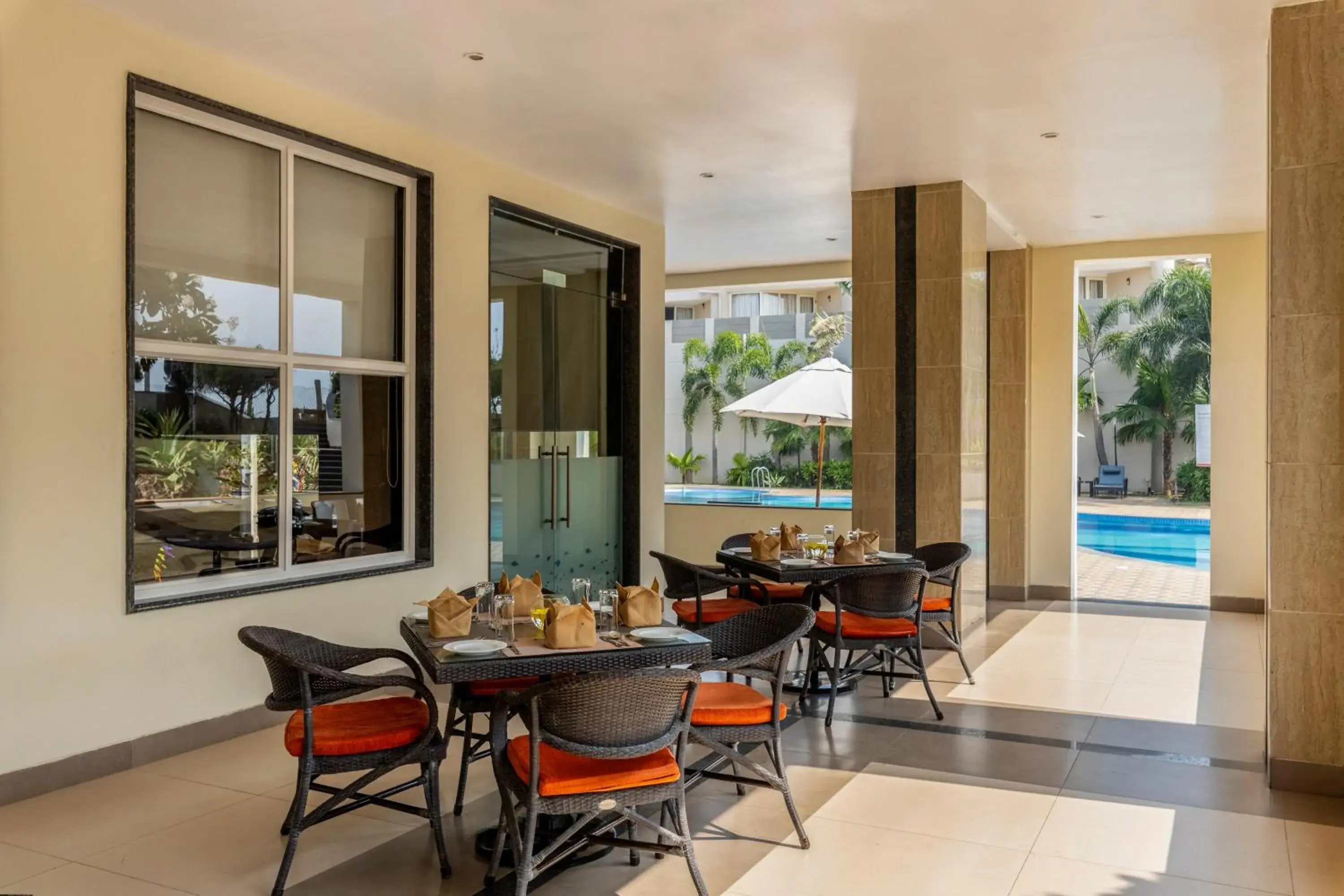 Swimming pool in Sterling Puri Swimming pool in Sterling Puri