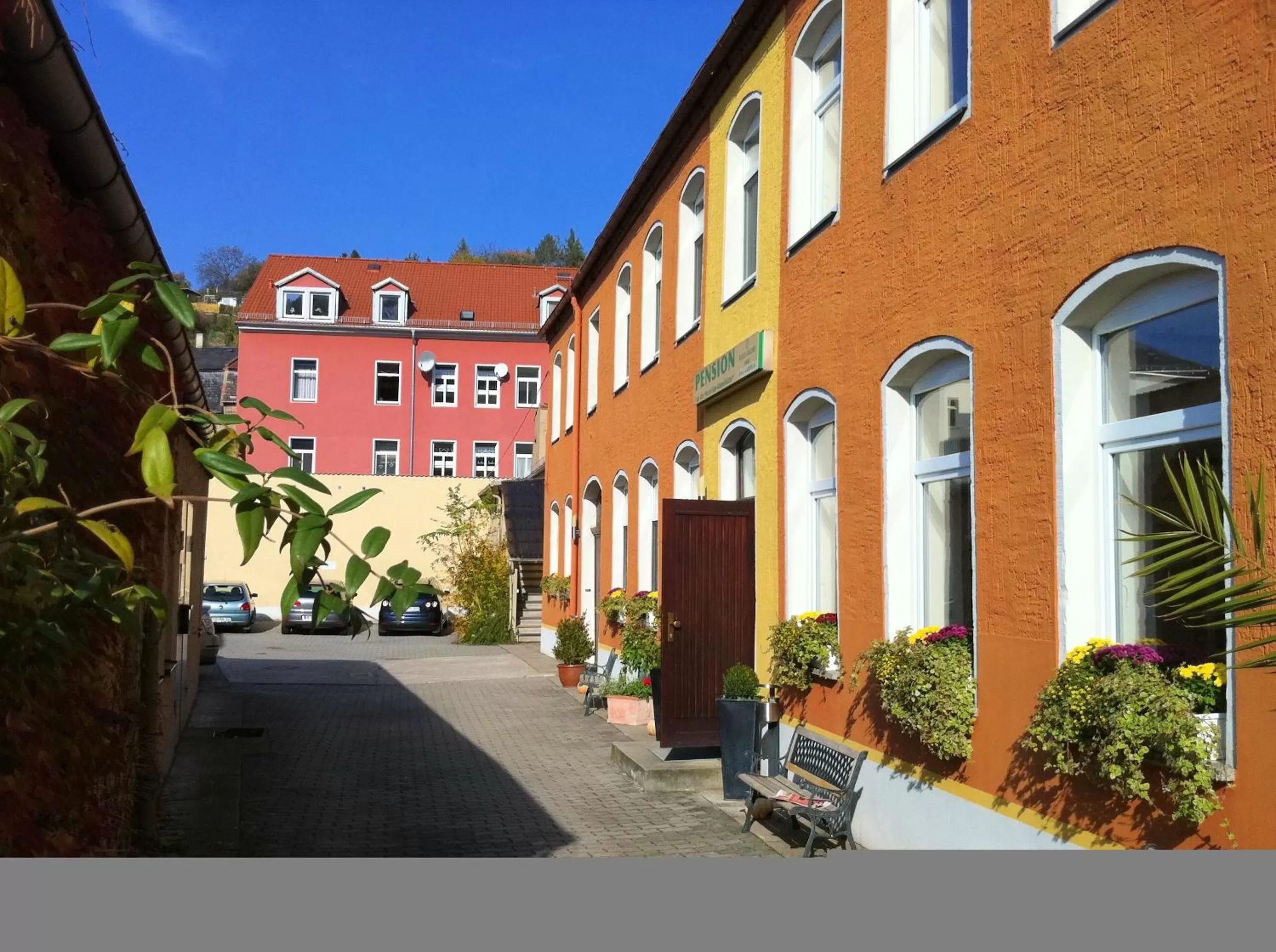 Property building in Pension an der Porzellan-Manufaktur