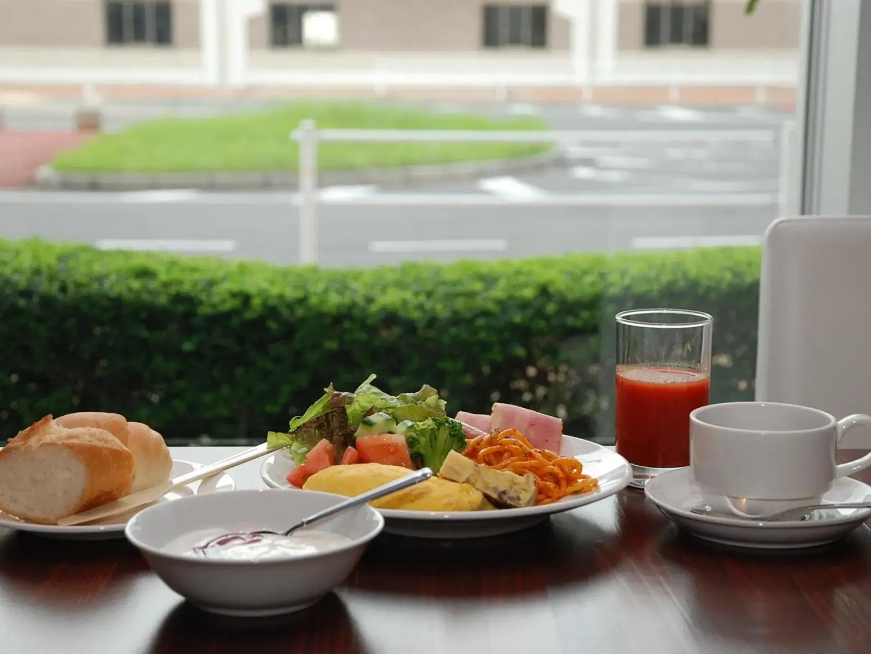 Buffet breakfast in J Hotel Rinku