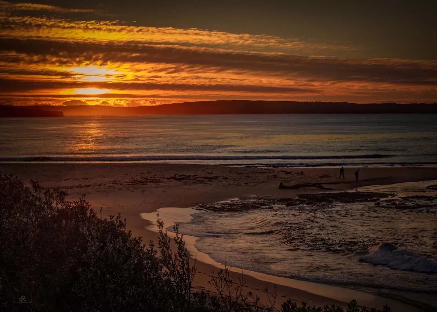 Beach in Peace Resorts - Jervis Bay Holiday Cabins in Sussex Inlet