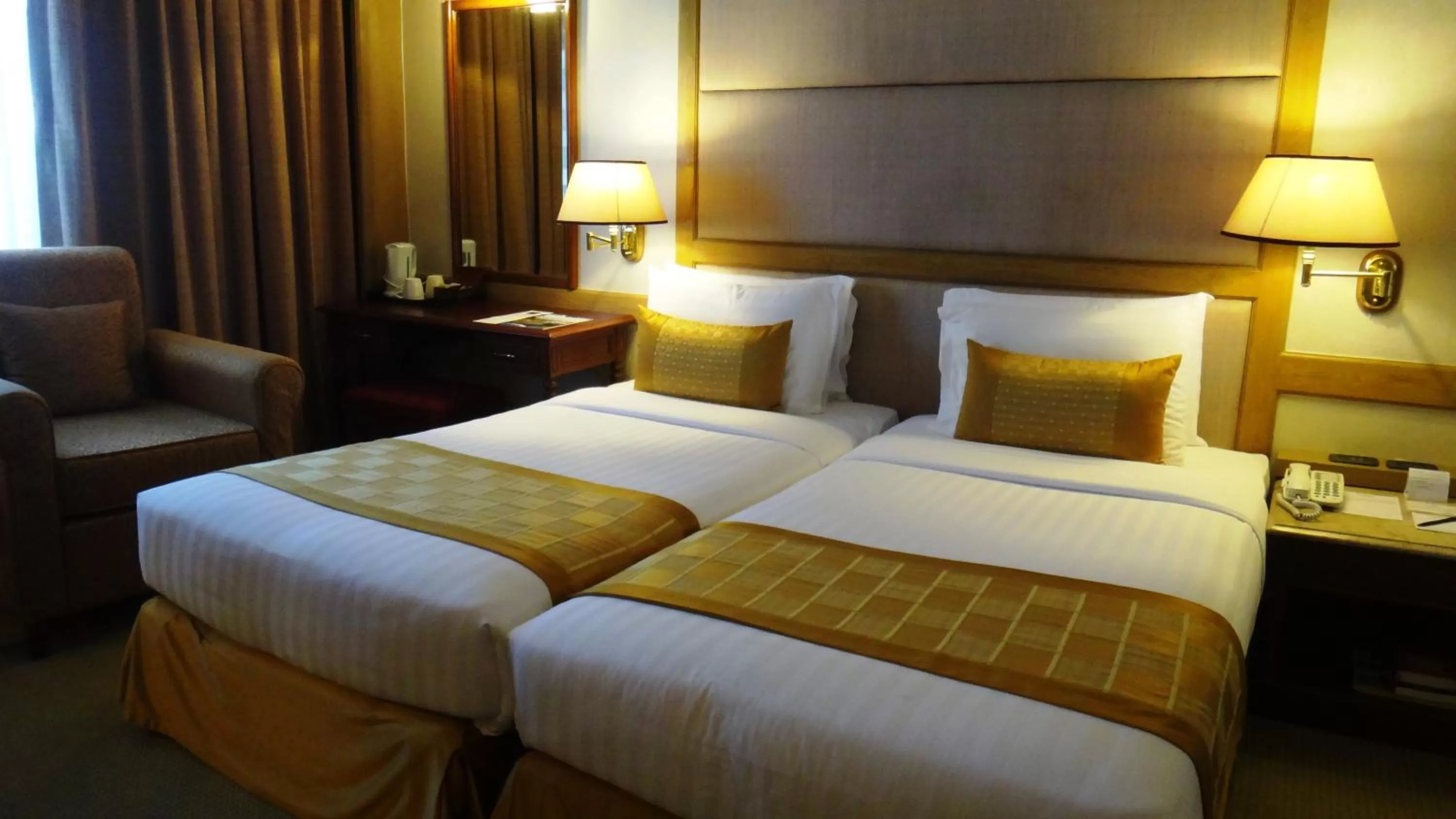 Bedroom, Bed in Arnoma Hotel Bangkok