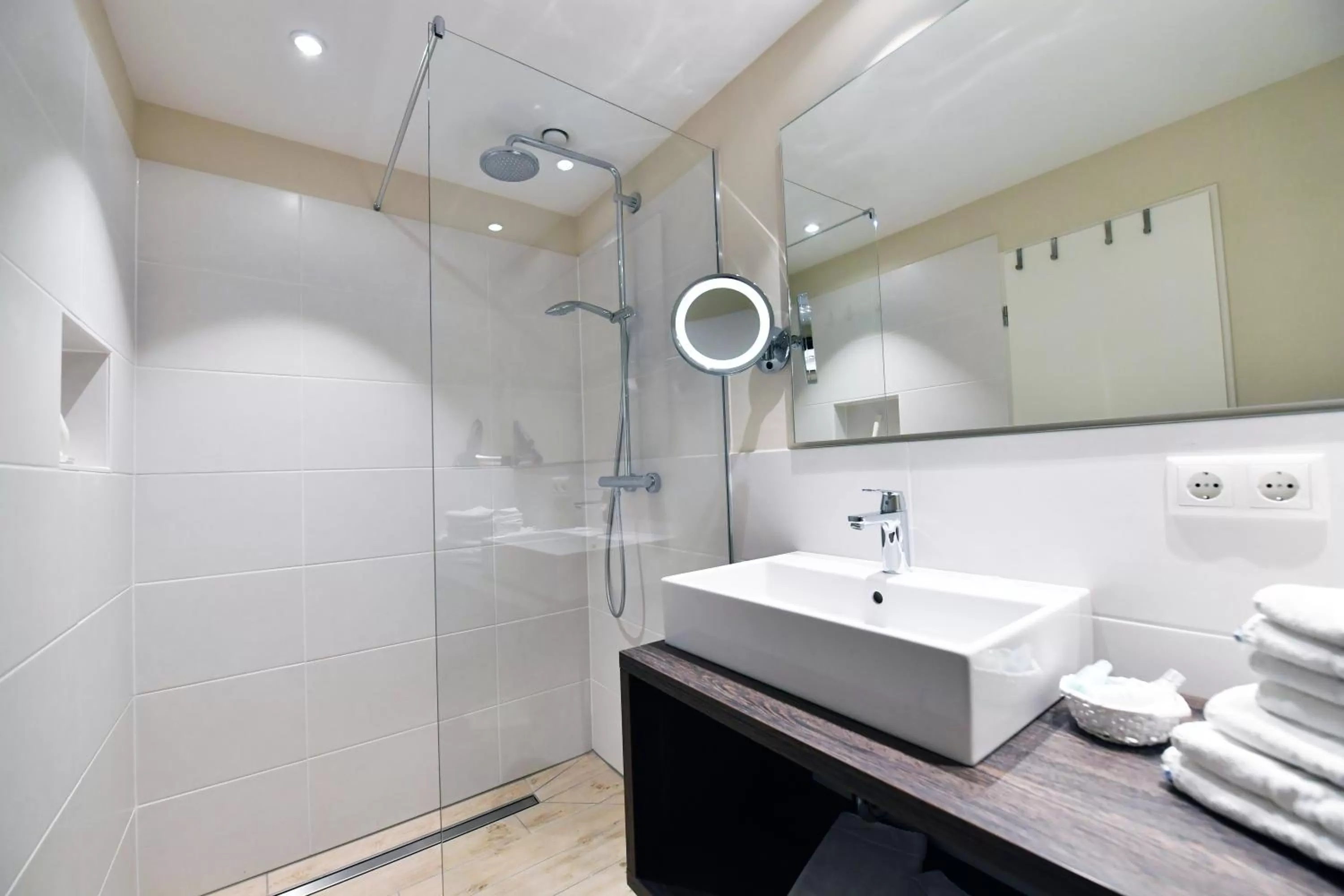 Shower, Bathroom in Hotel Twilling