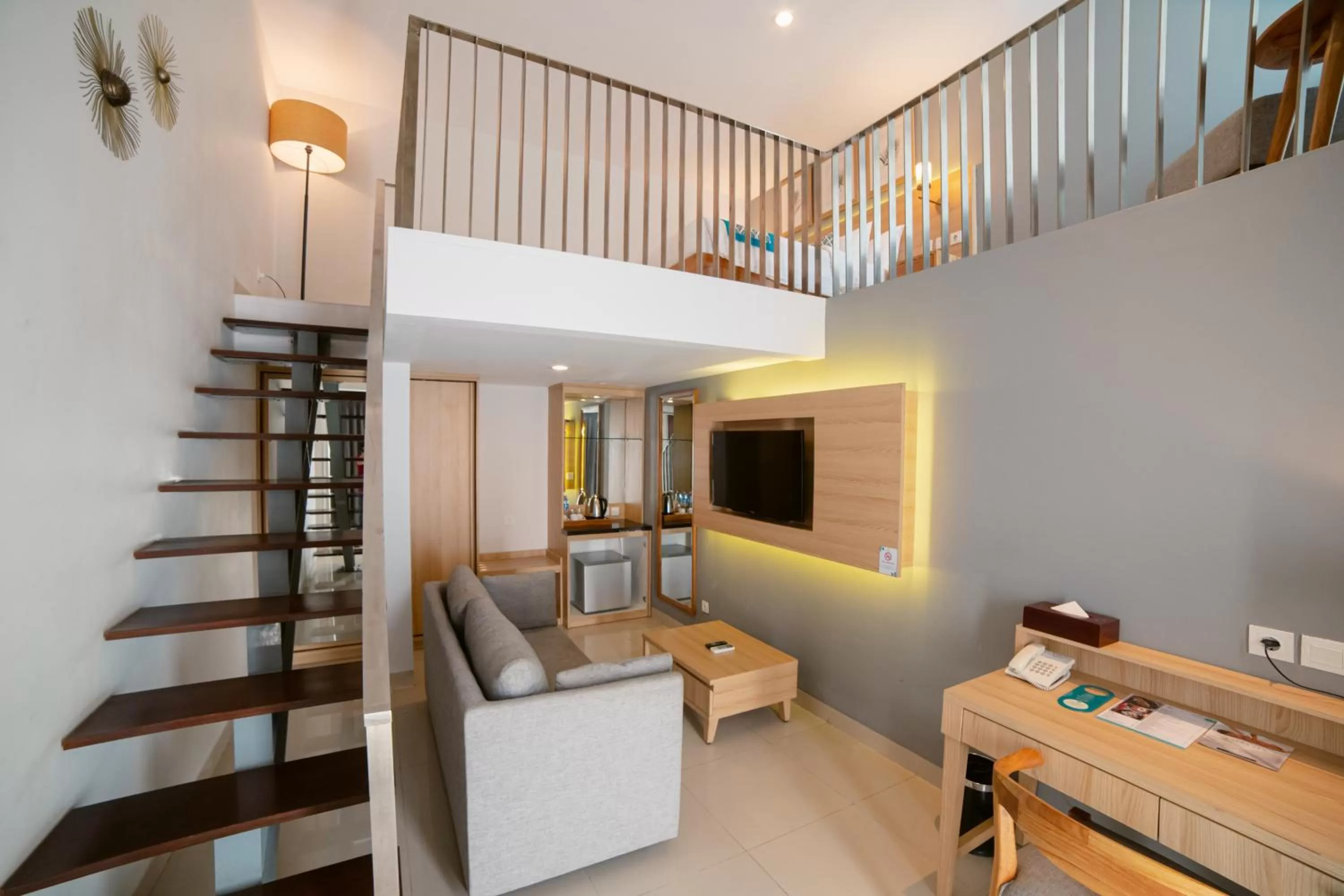 Living room in The Cakra Hotel