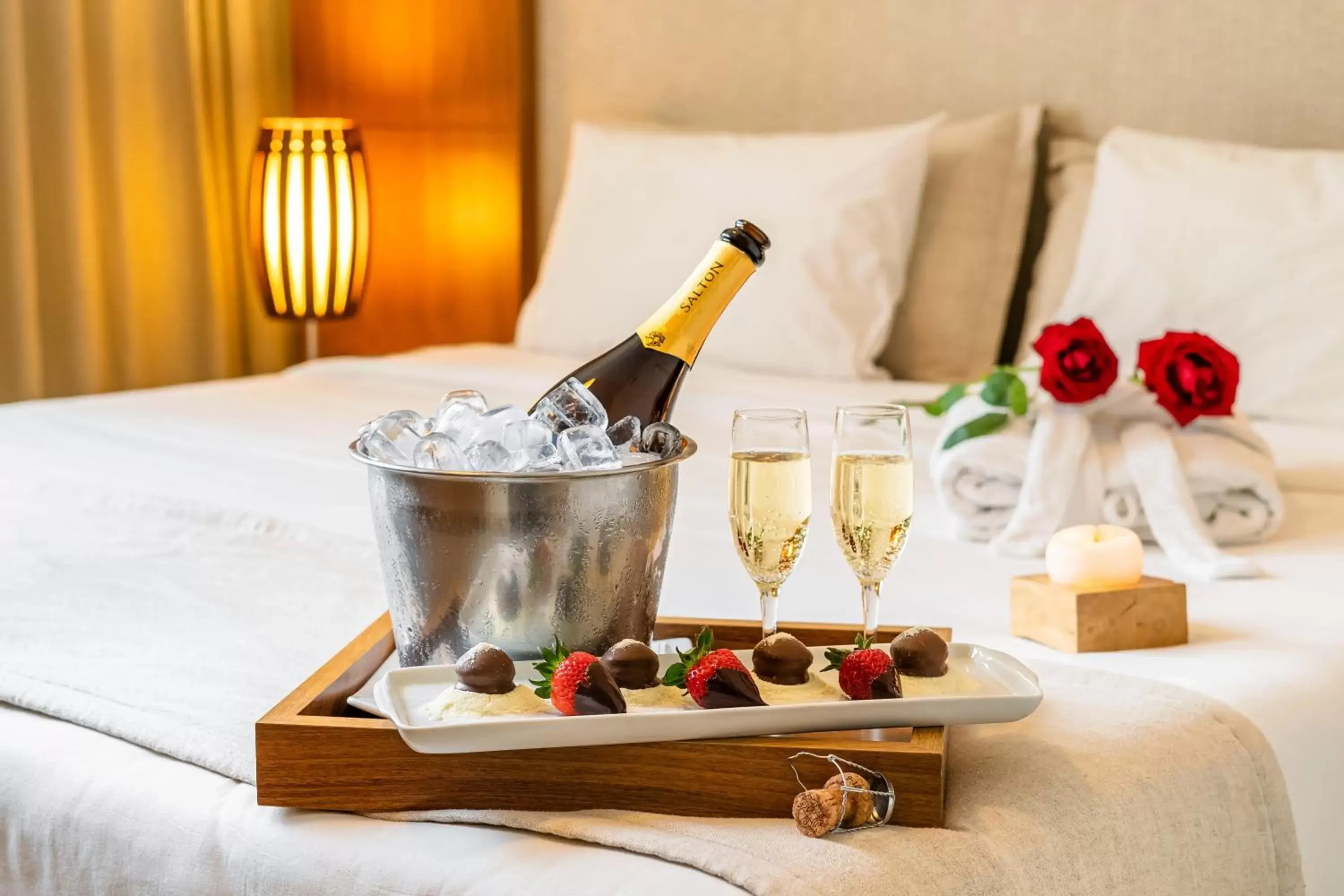 Bedroom, Bed in Matiz Niterói Design Hotel Bedroom, Bed in Matiz Niterói Design Hotel