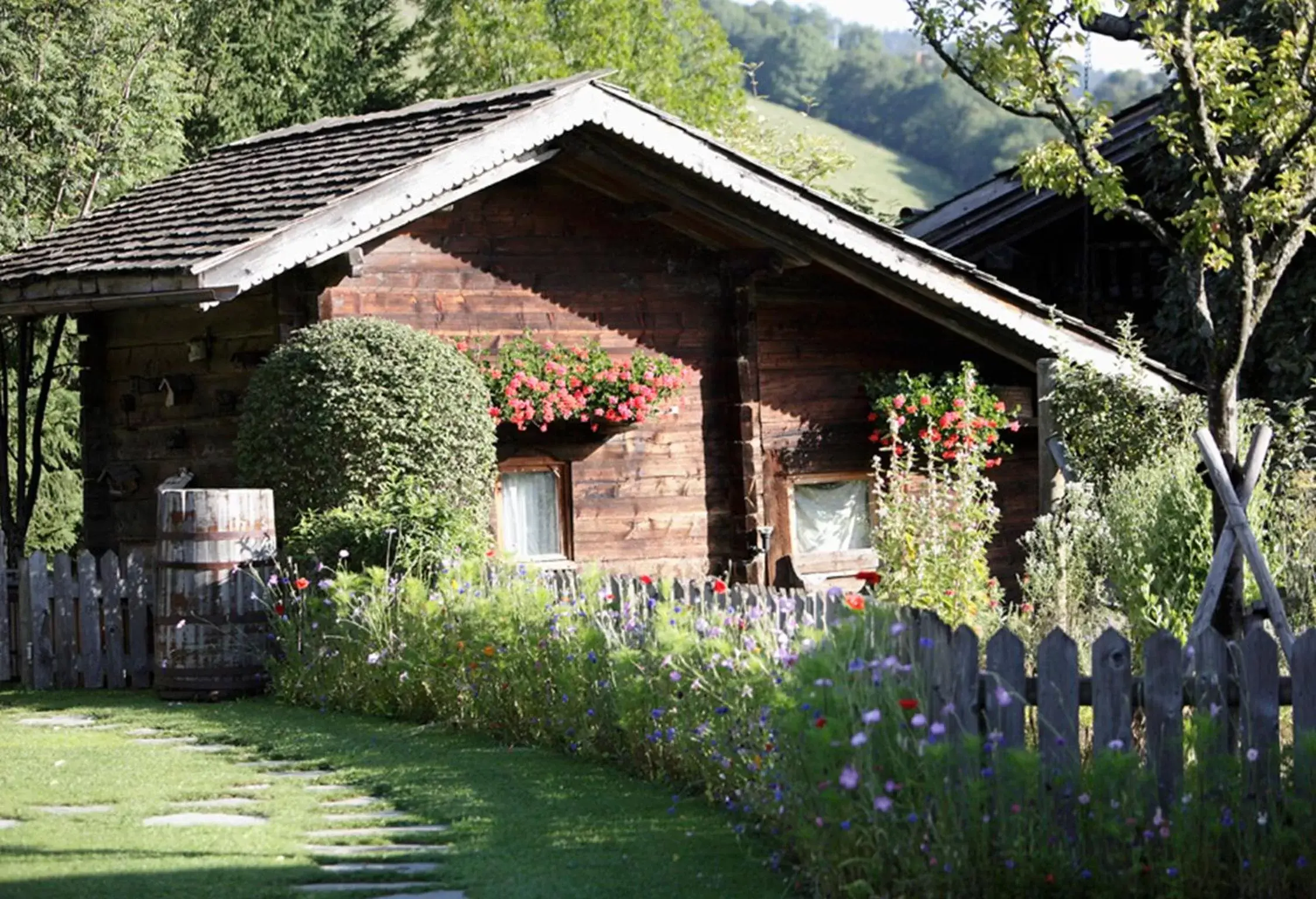 Spring, Property Building in Les Fermes de Marie