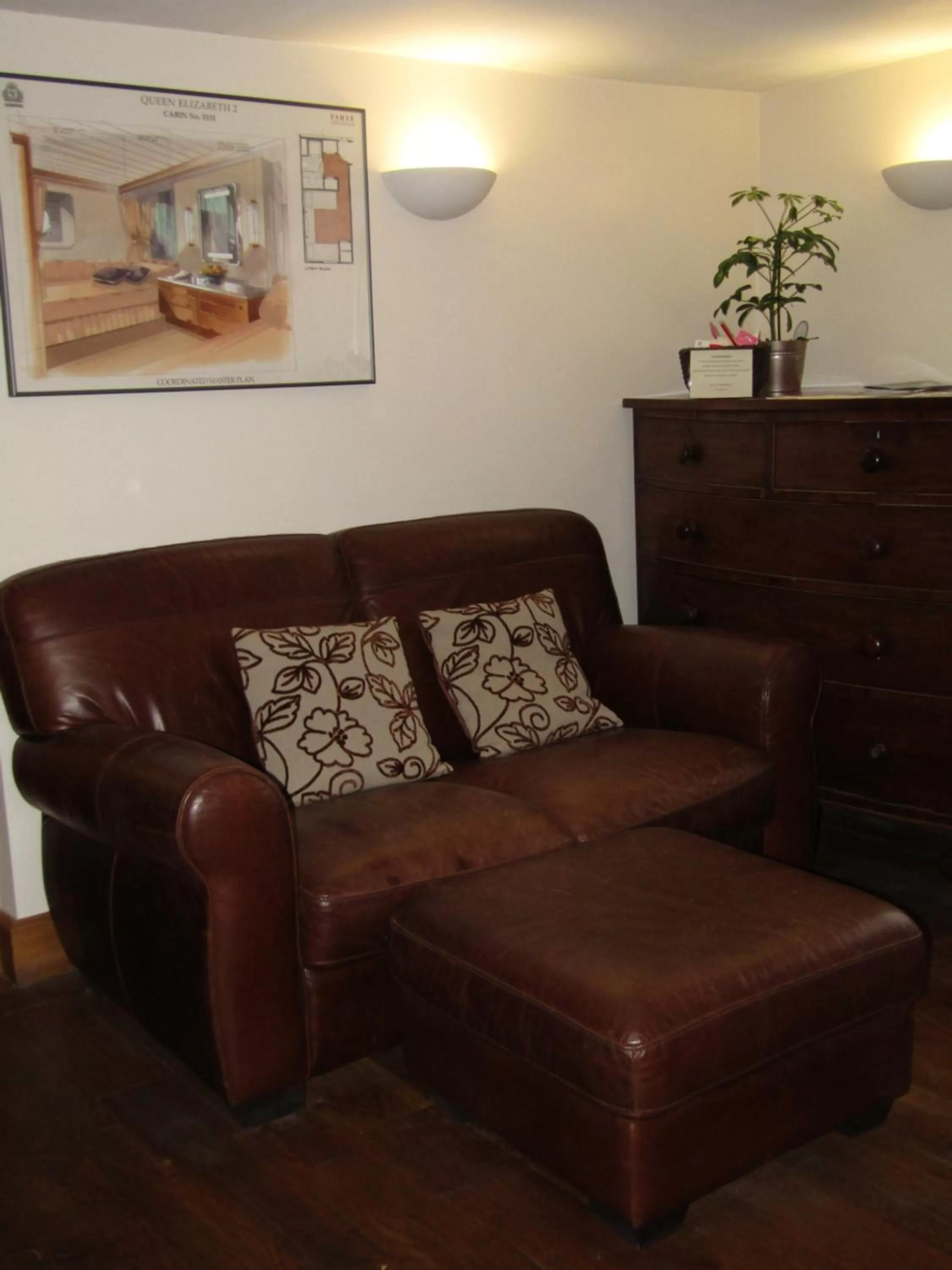 Seating area in The Kilcot Inn