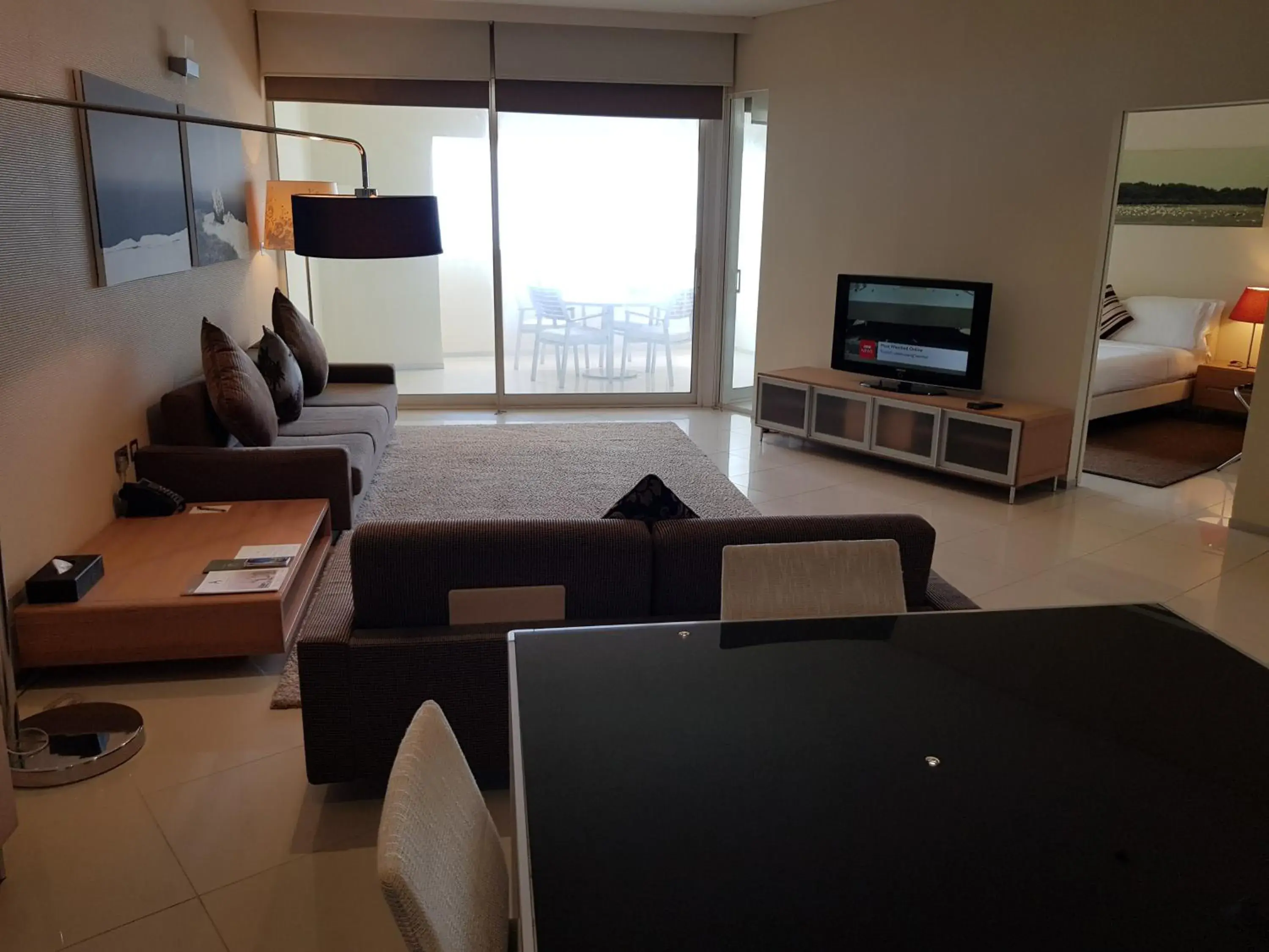 Living room, TV/Entertainment Center in Ascott Park Place Dubai