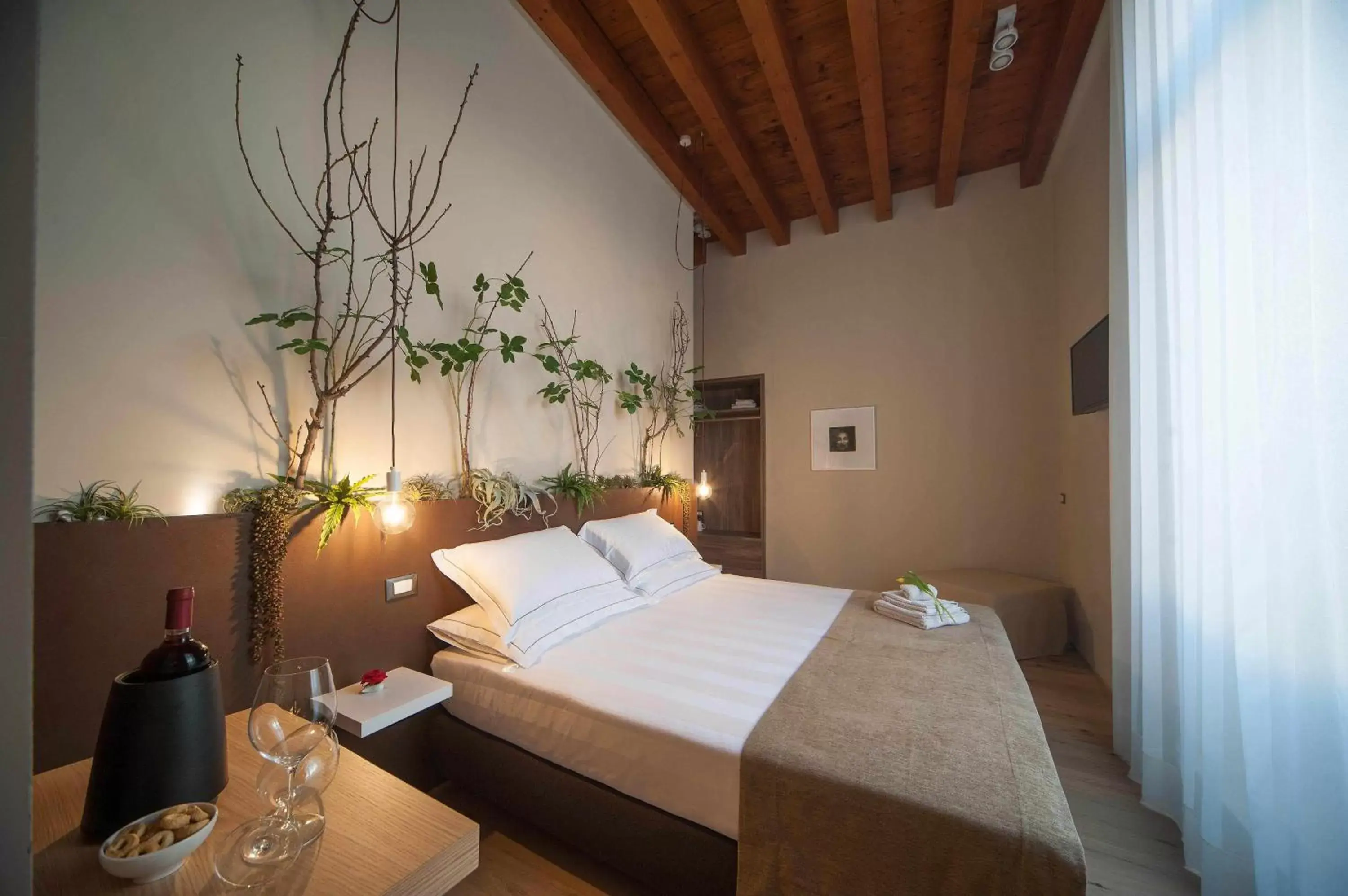 Deluxe Room (2 Adults + 1 Child) in Antica Dimora Luxury Rooms