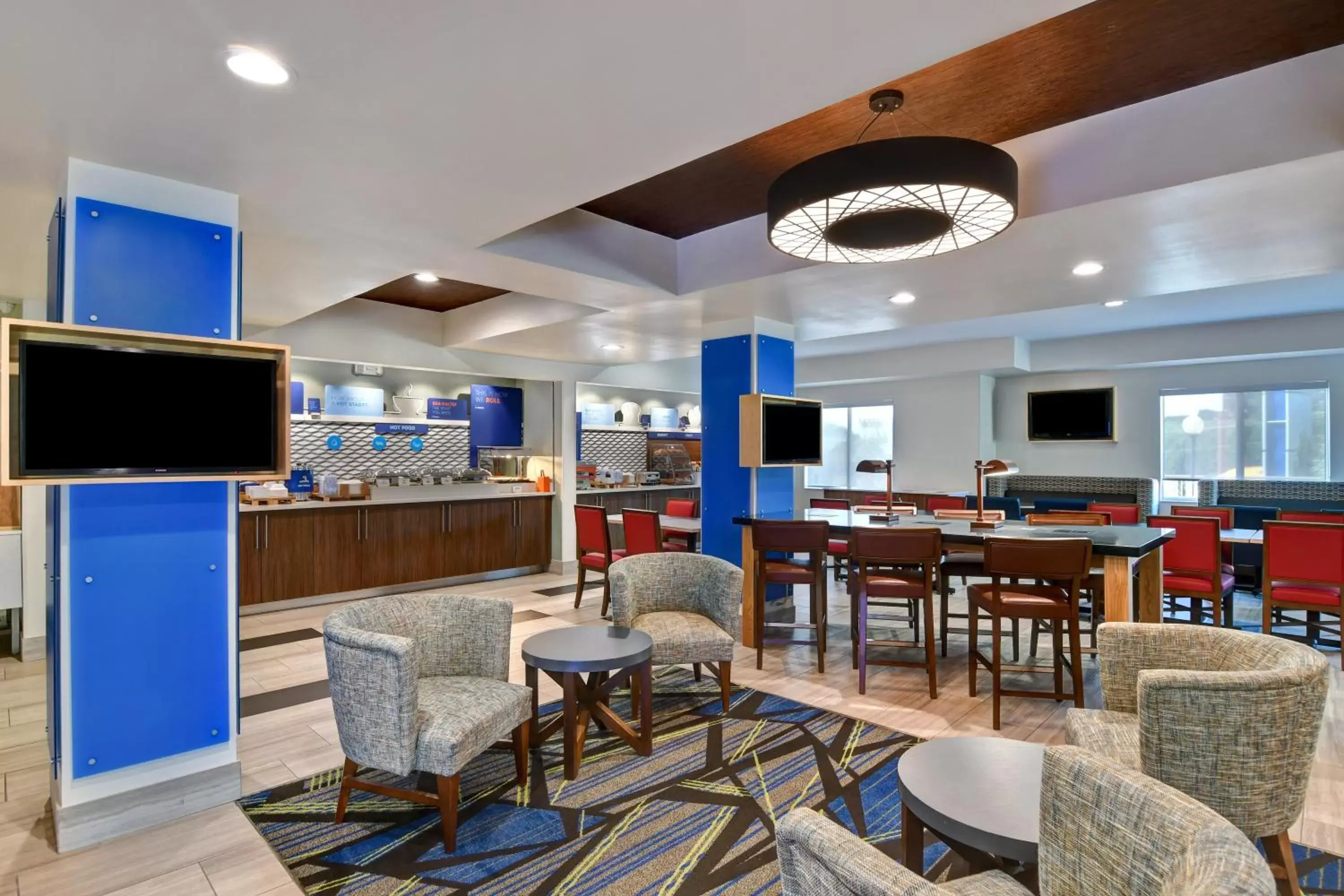 Lobby or reception, Restaurant/Places to Eat in Holiday Inn Express Hotel & Suites Anderson I-85 - HWY 76, Exit 19B, an IHG Hotel