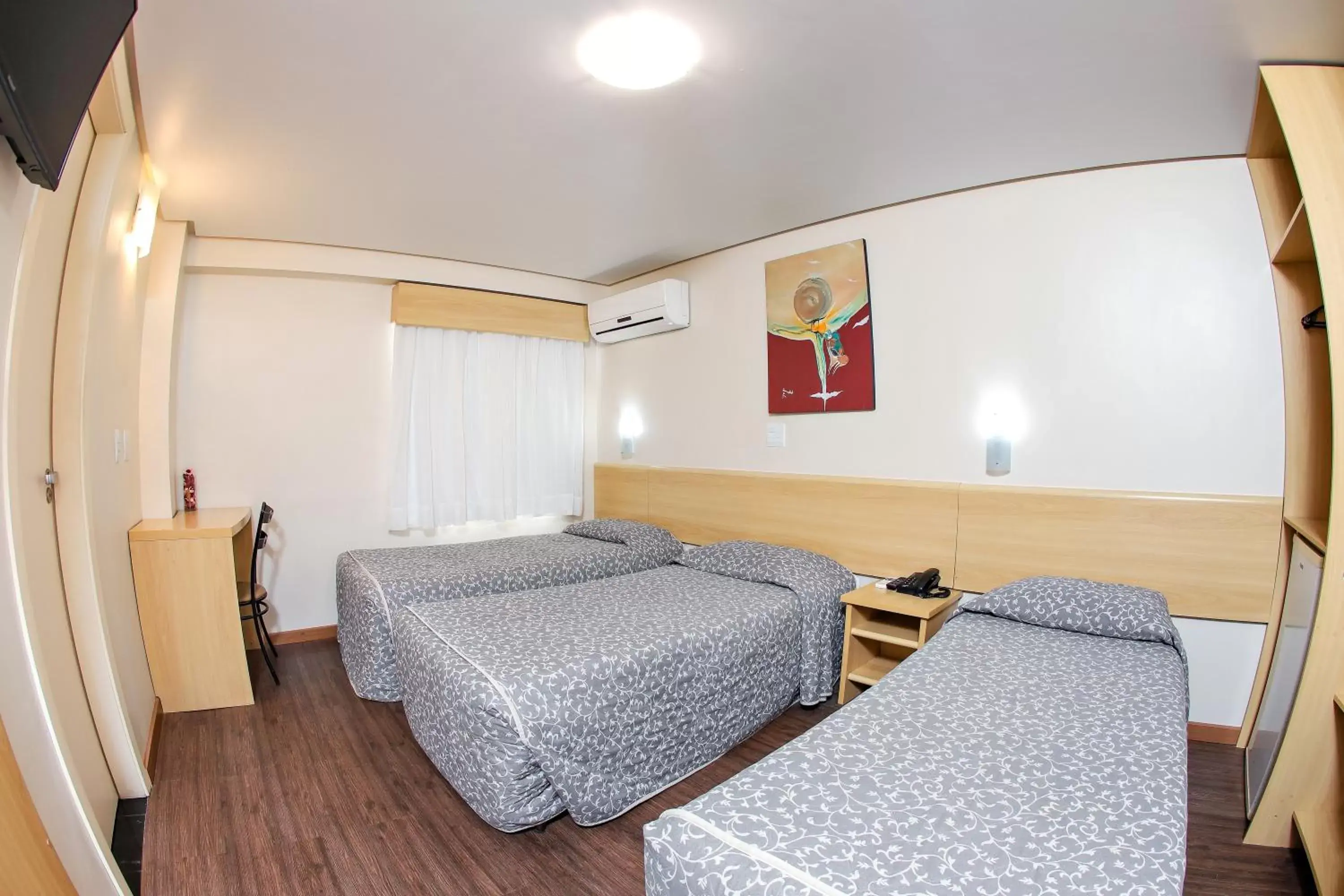 Bed in Hotel Express Terminal Tur - Rodoviária Porto Alegre Bed in Hotel Express Terminal Tur - Rodoviária Porto Alegre