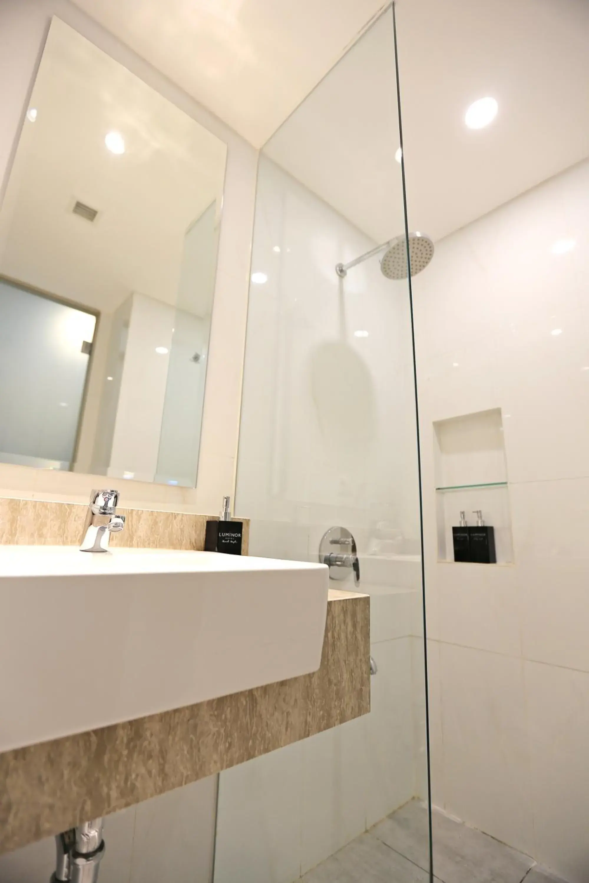 Shower, Bathroom in Luminor Hotel Jambi Kebun Jeruk By WH
