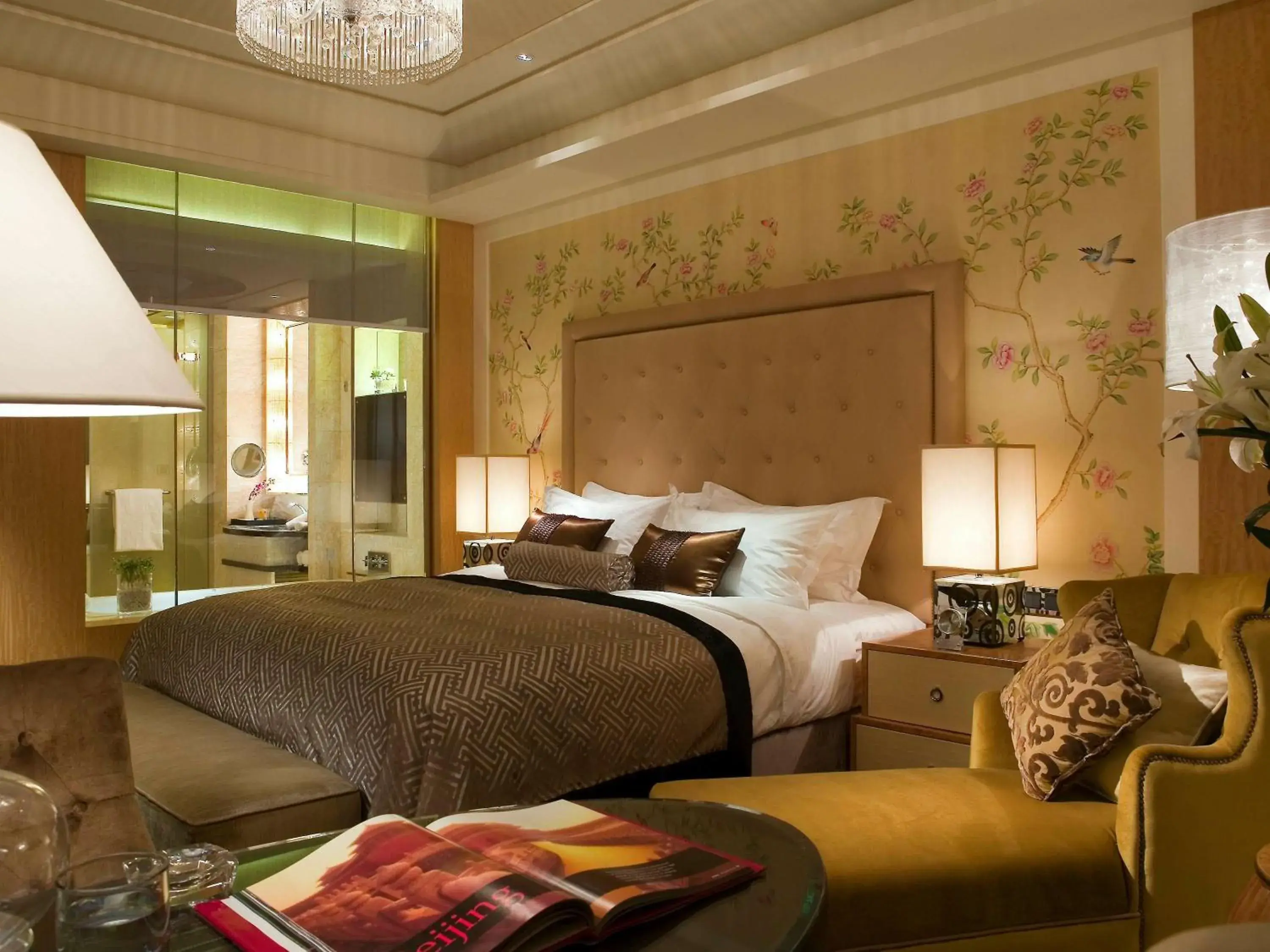 Photo of the whole room, Bed in Wanda Vista Beijing