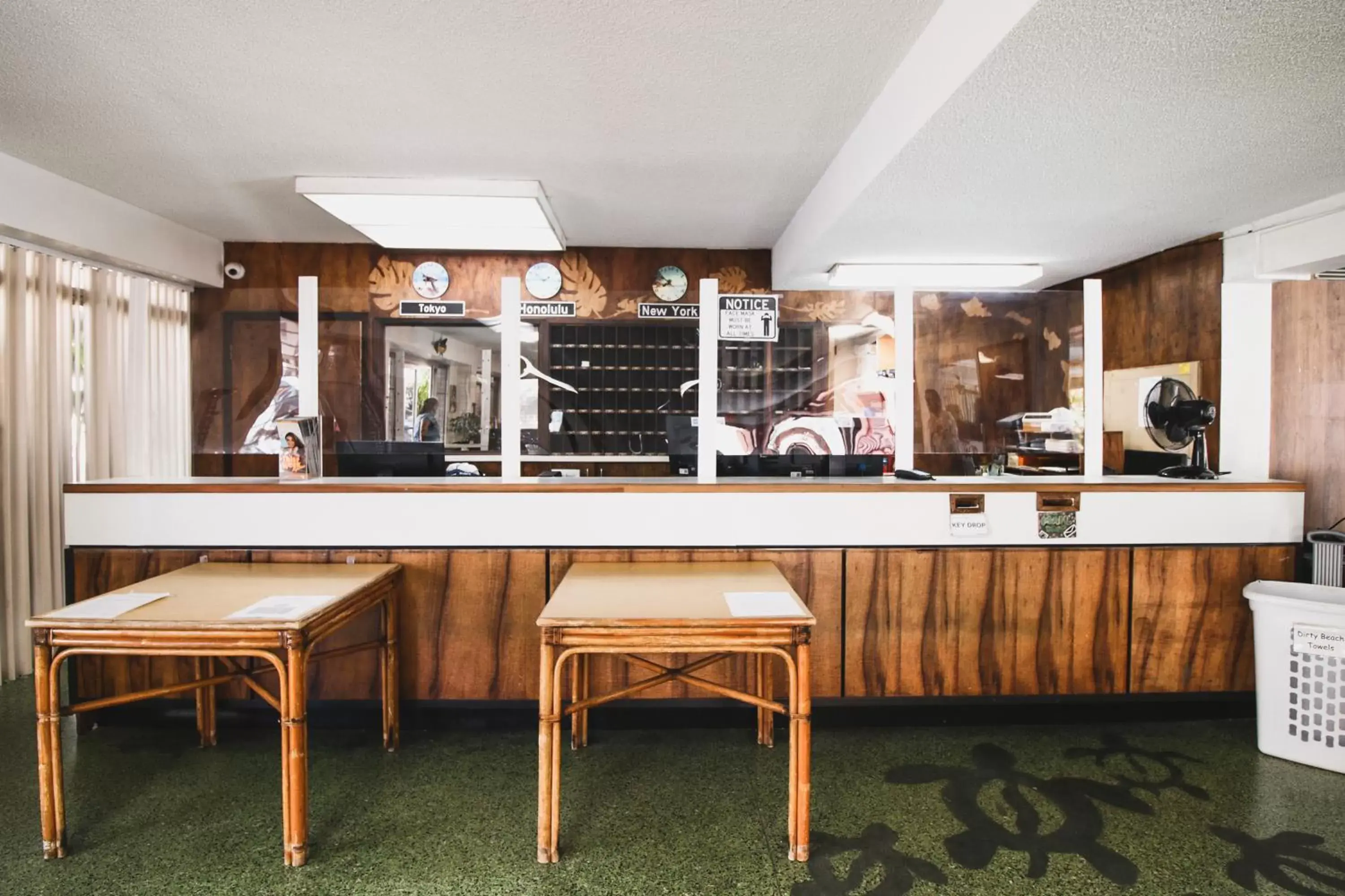 Lobby or reception in Royal Grove Waikiki Lobby or reception in Royal Grove Waikiki