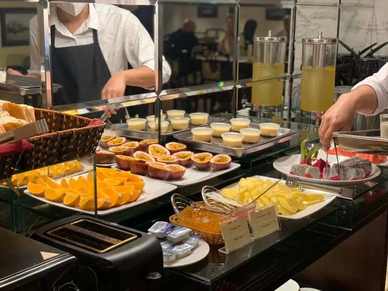 Food and drinks in Classic Street Hotel Food and drinks in Classic Street Hotel