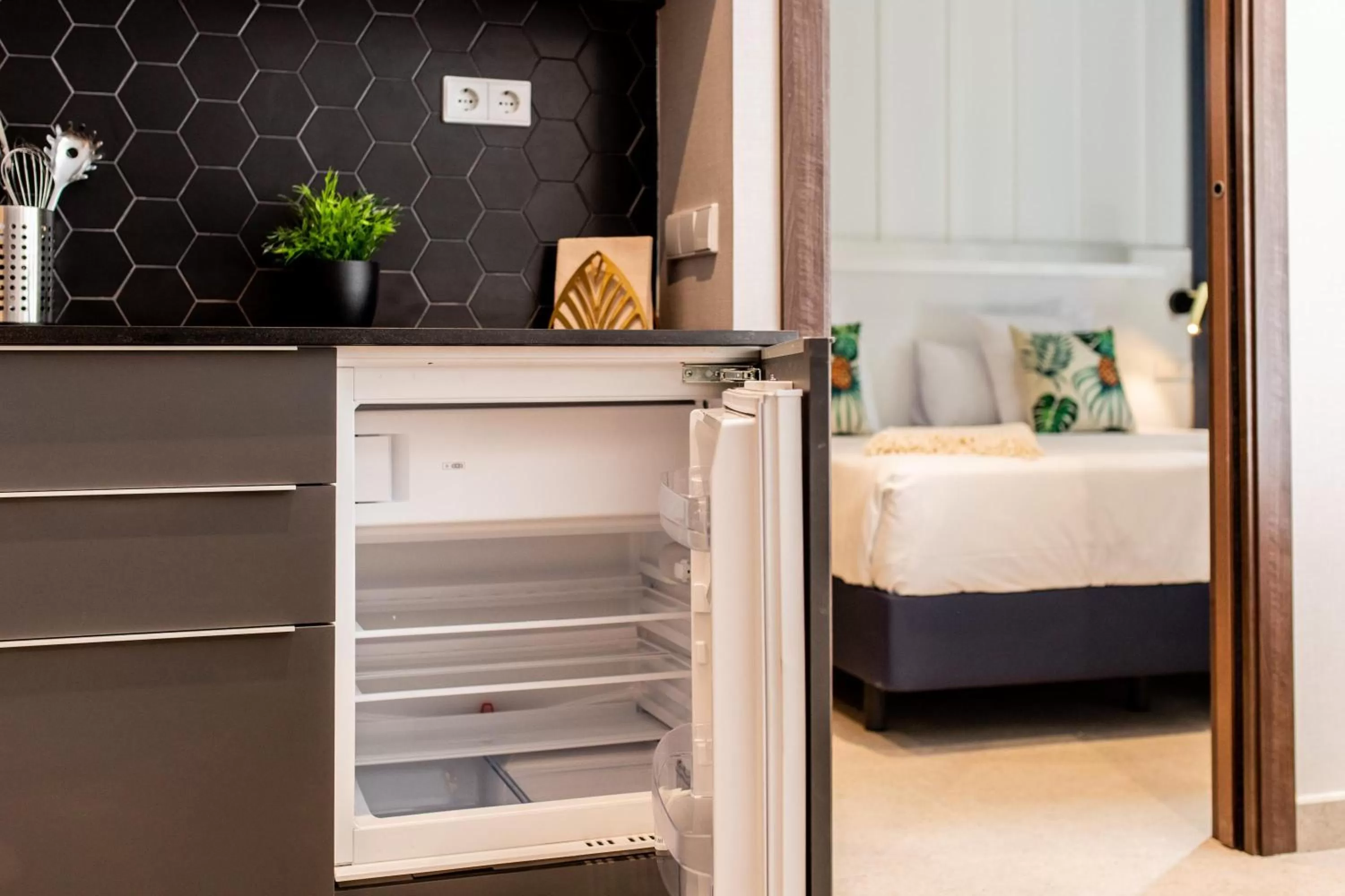 Kitchen or kitchenette, Bed in Ramirez Flats Valencia