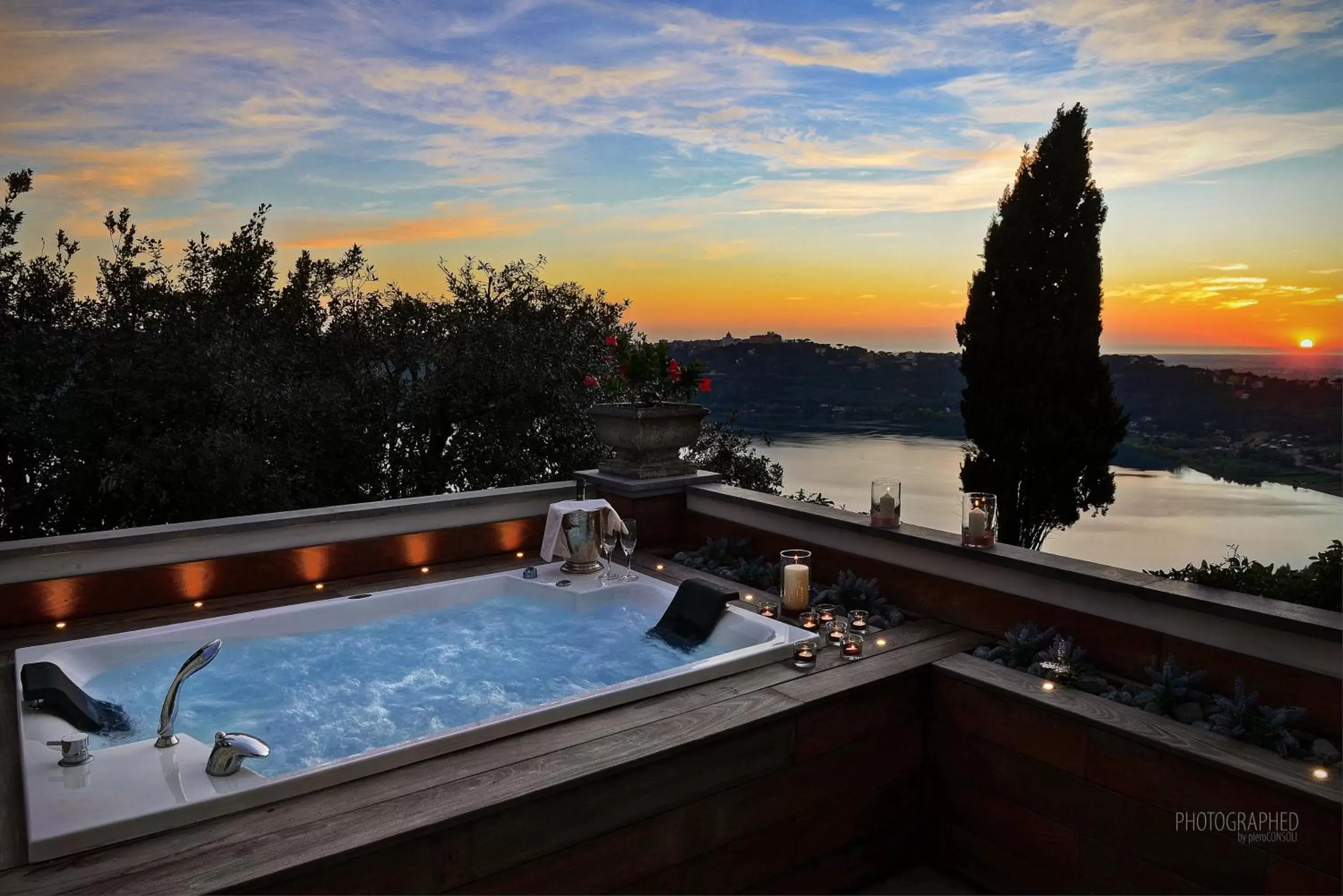 Balcony/Terrace, Swimming Pool in Villa Pocci
