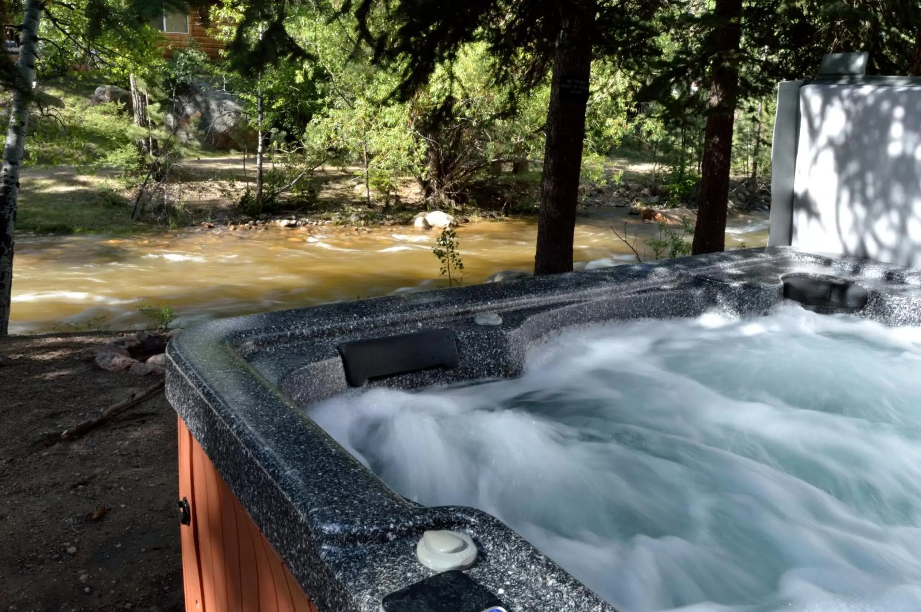 Hot Tub, Spa/Wellness in The Inn on Fall River & Fall River Cabins