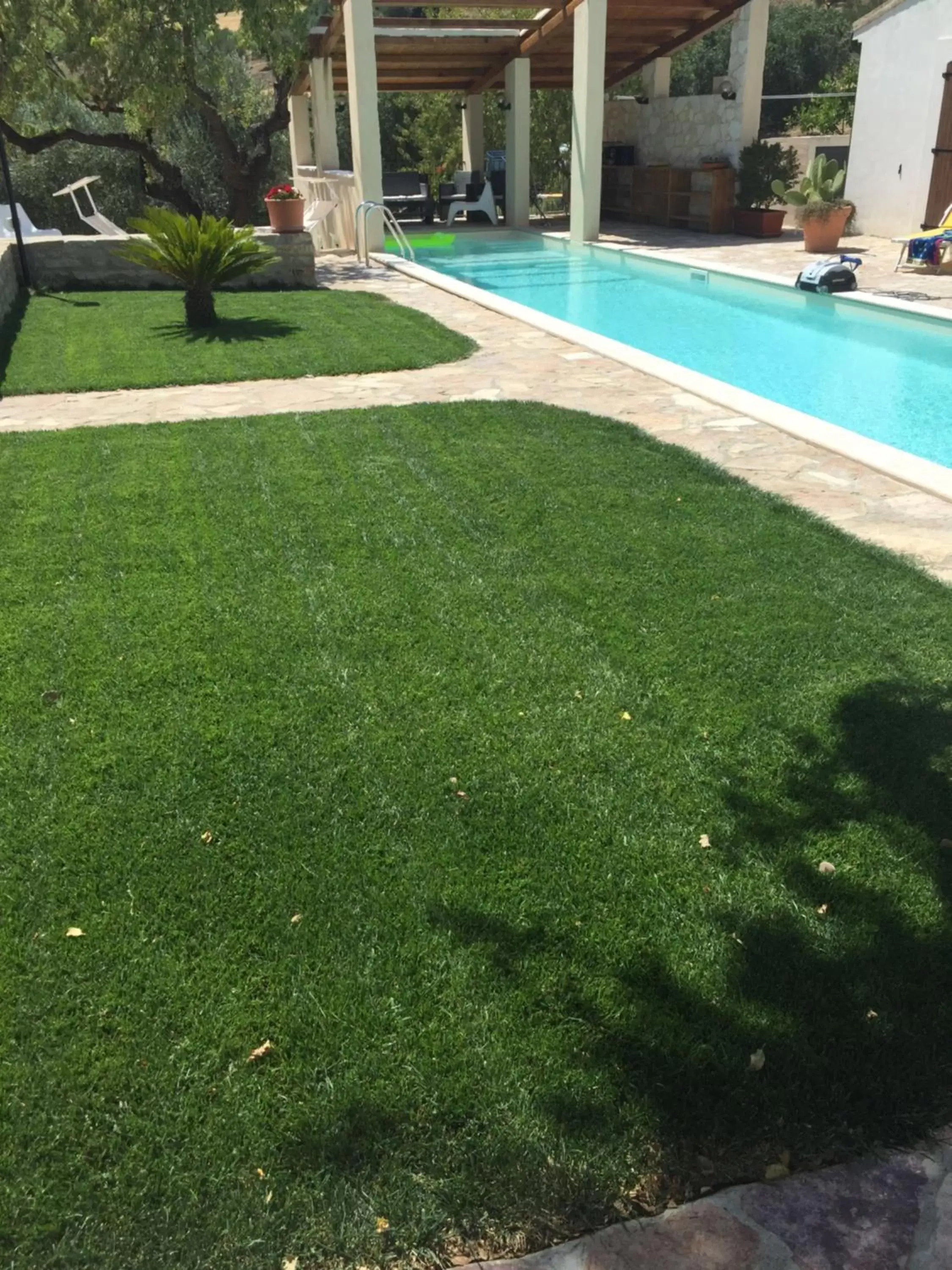 Swimming Pool in Villa Angiolina, Molise