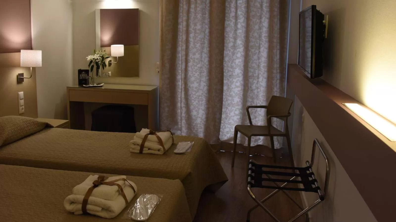 Bedroom, Bed in Dionisos Hotel