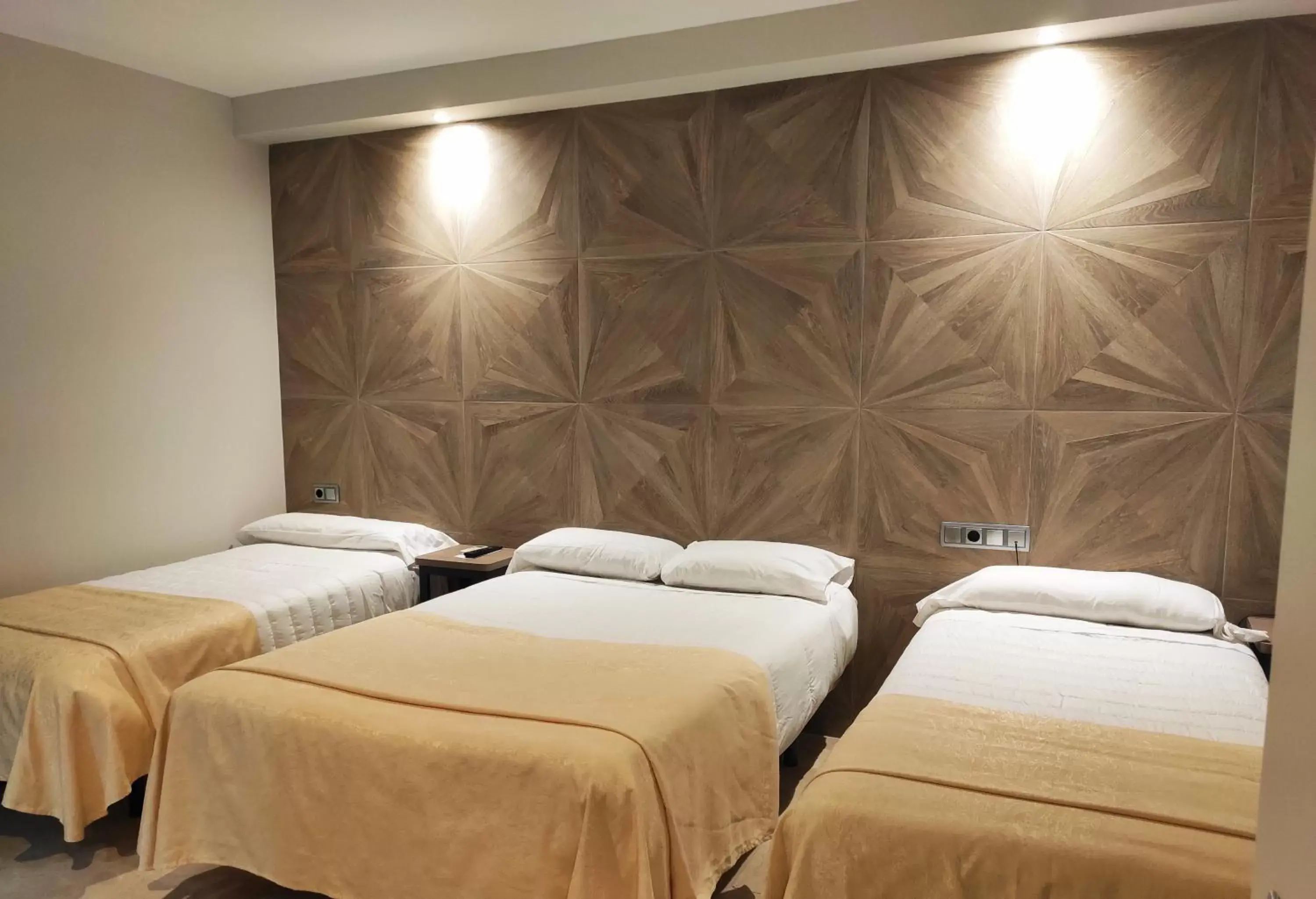 Photo of the whole room, Bed in Hotel Ciudad de Navalcarnero