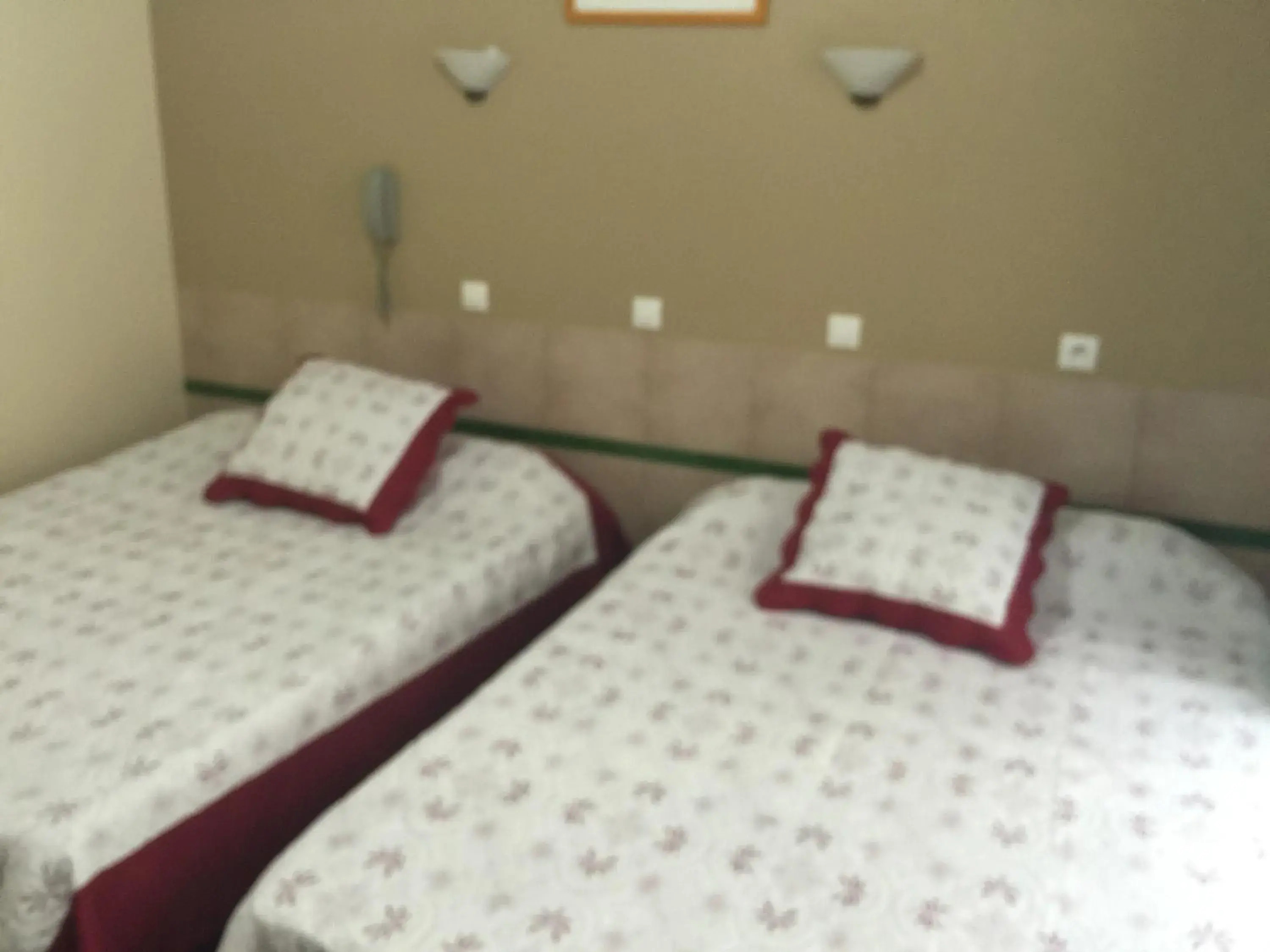 Bed in Hotel Jarry Confort