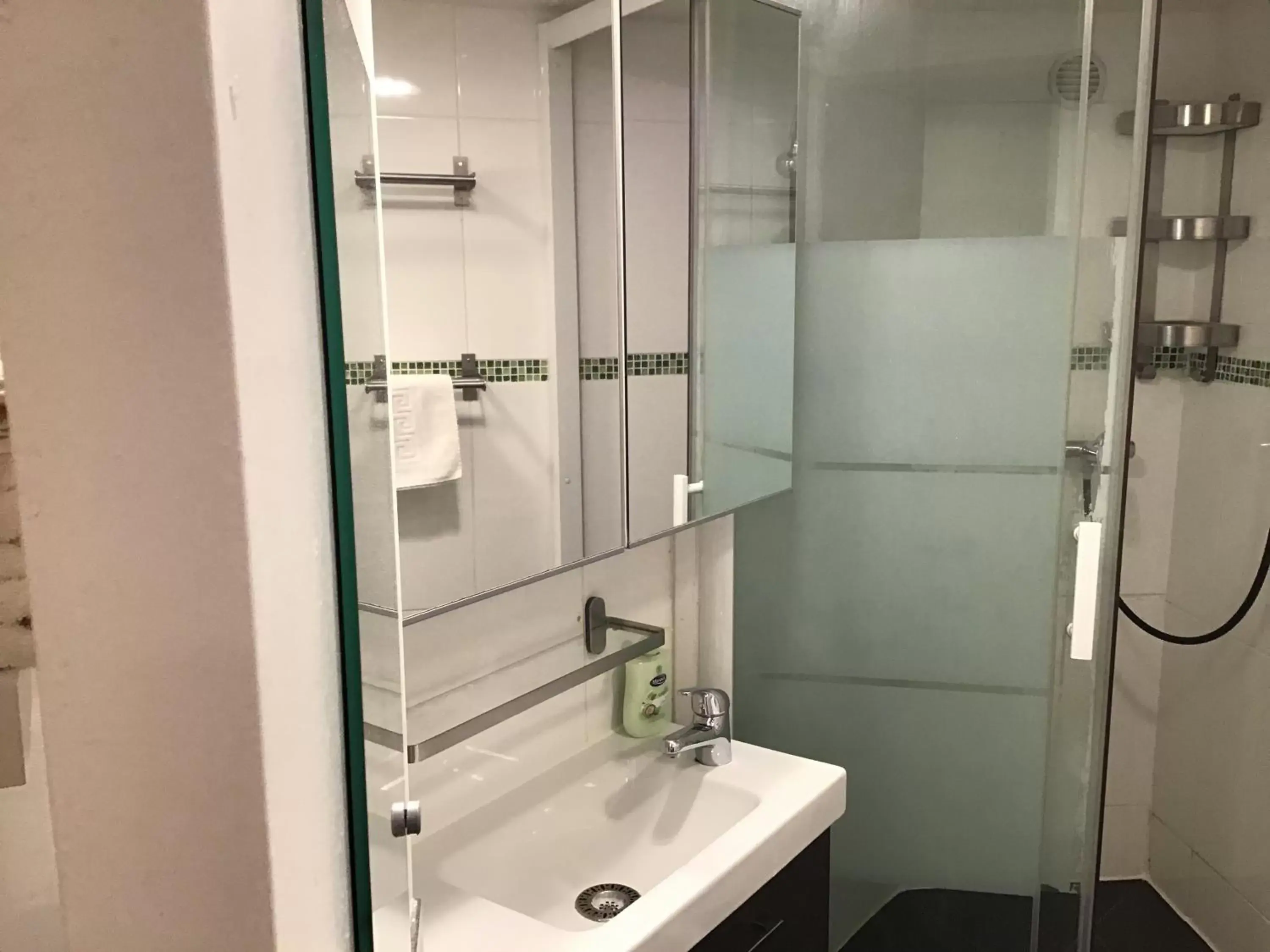 Bathroom in Hotel Geoffroy Marie Opéra