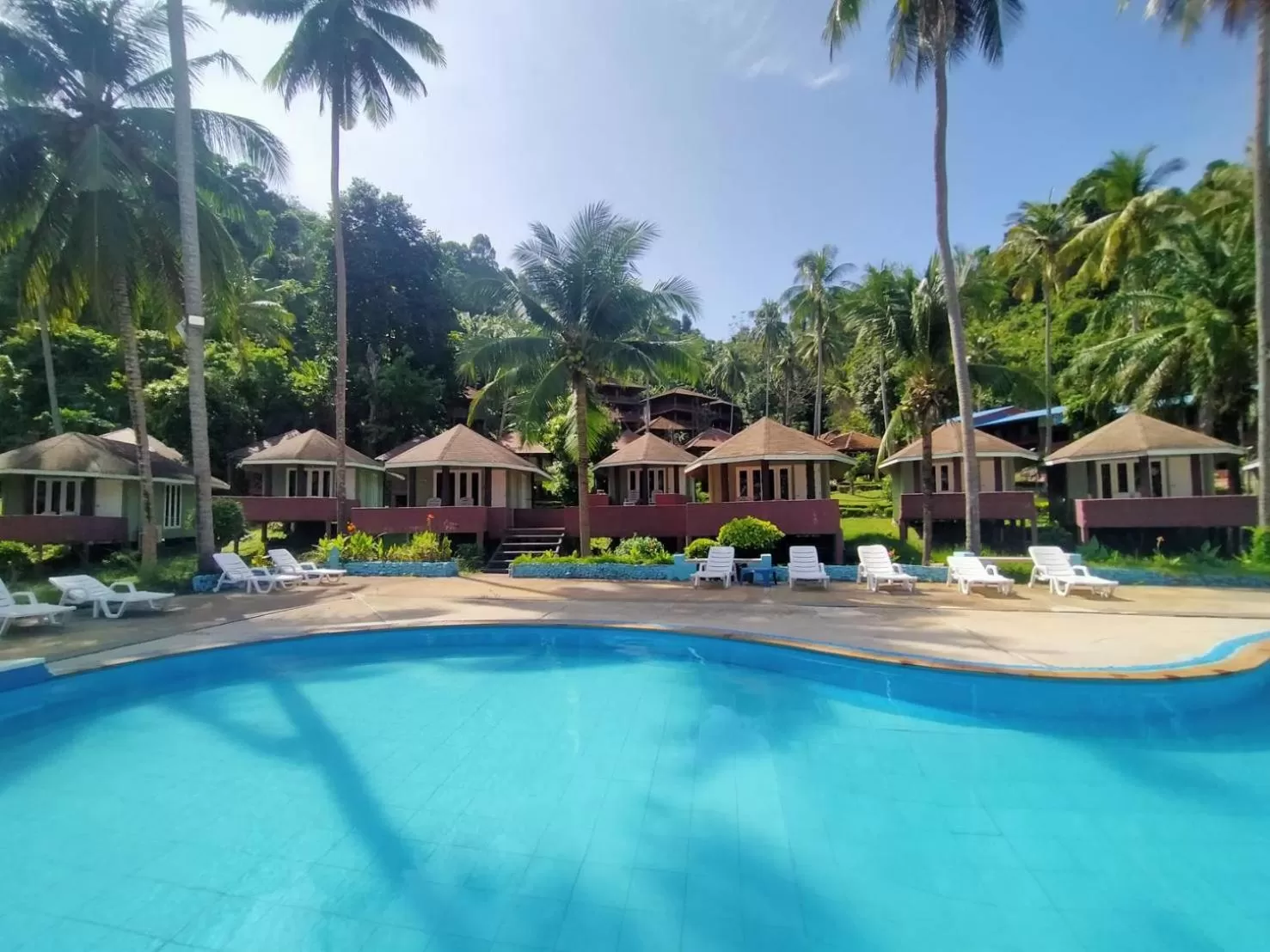 Swimming pool in Koh Ngai Resort