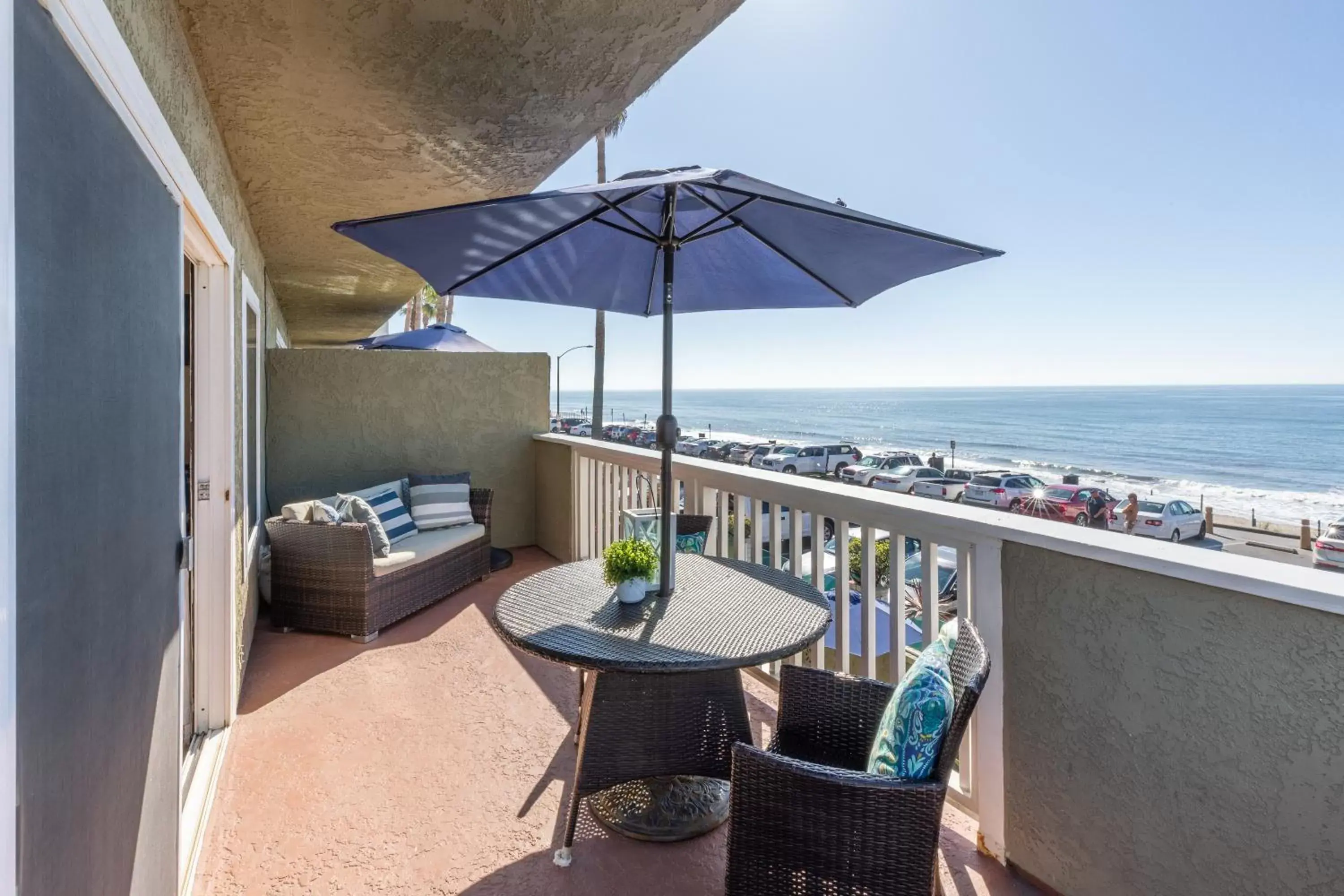 Patio, Balcony/Terrace in Beachwalk Villas