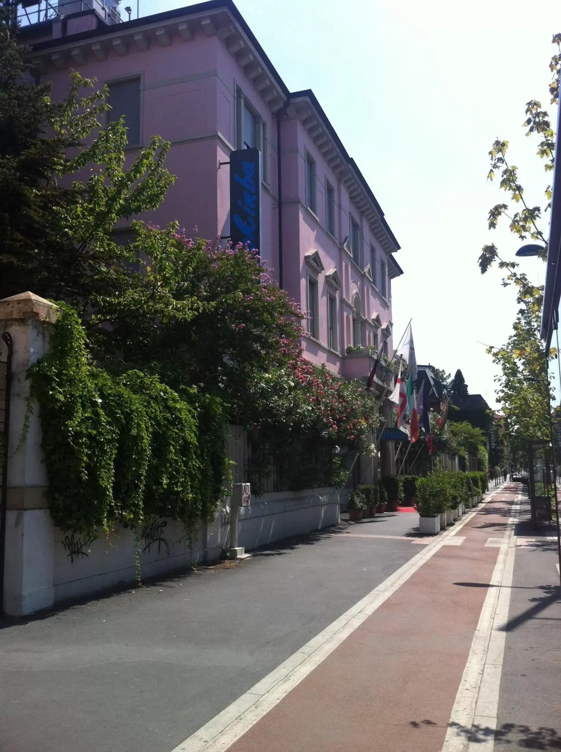 Facade/entrance in Mokinba Hotels Montebianco