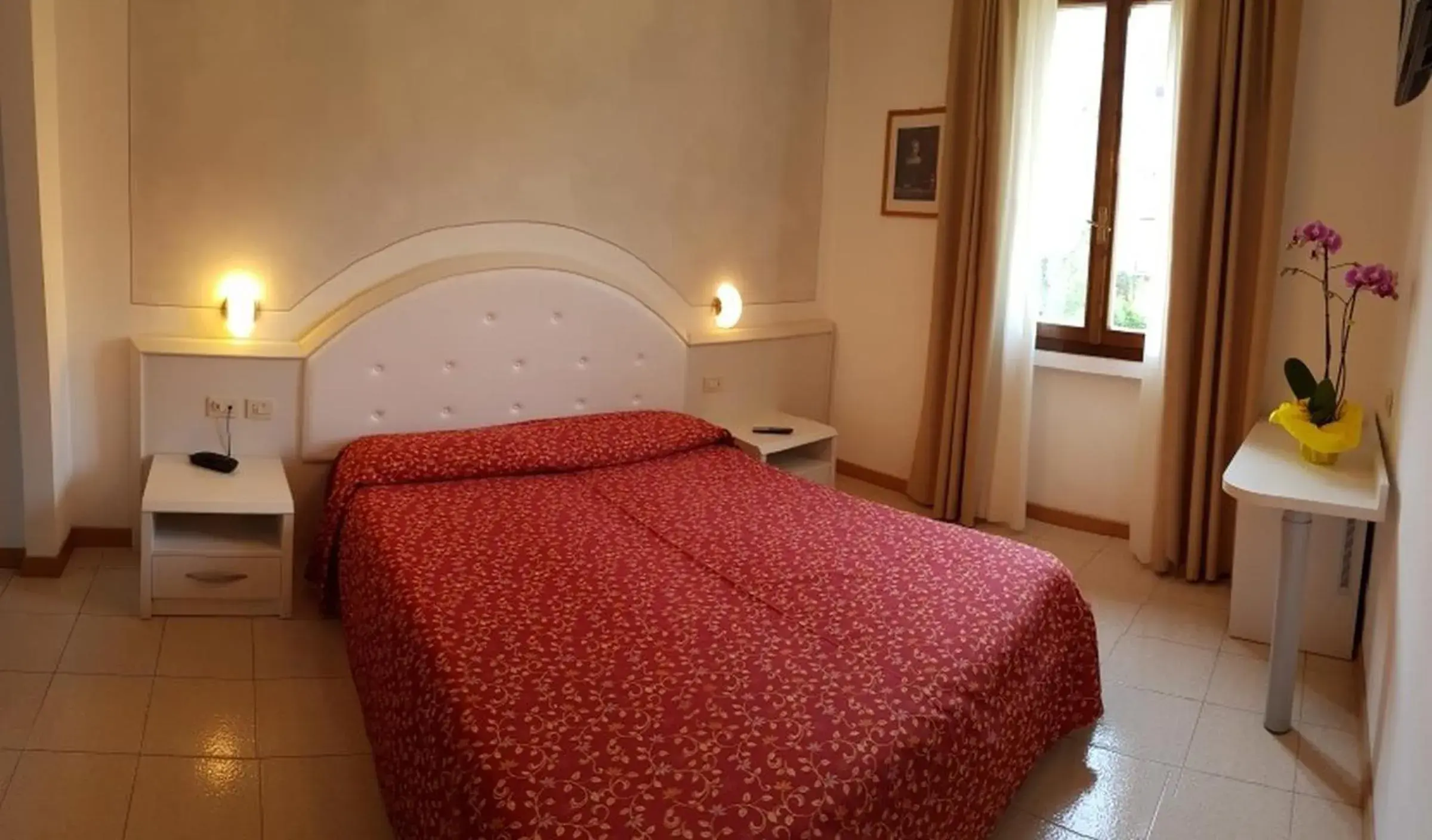 Photo of the whole room, Bed in Hotel Piccolo Paradiso