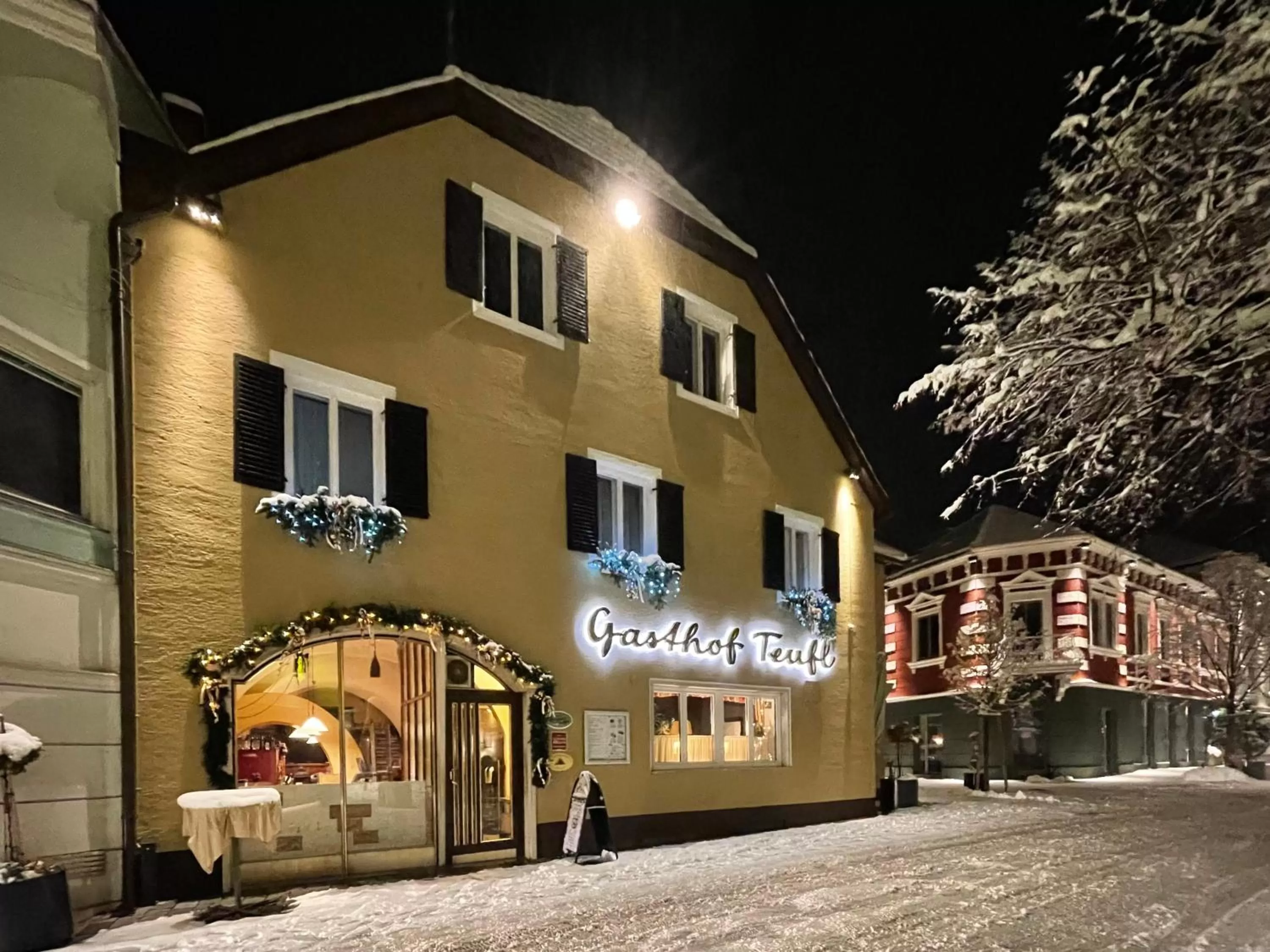 Property building in Gasthof Teufl