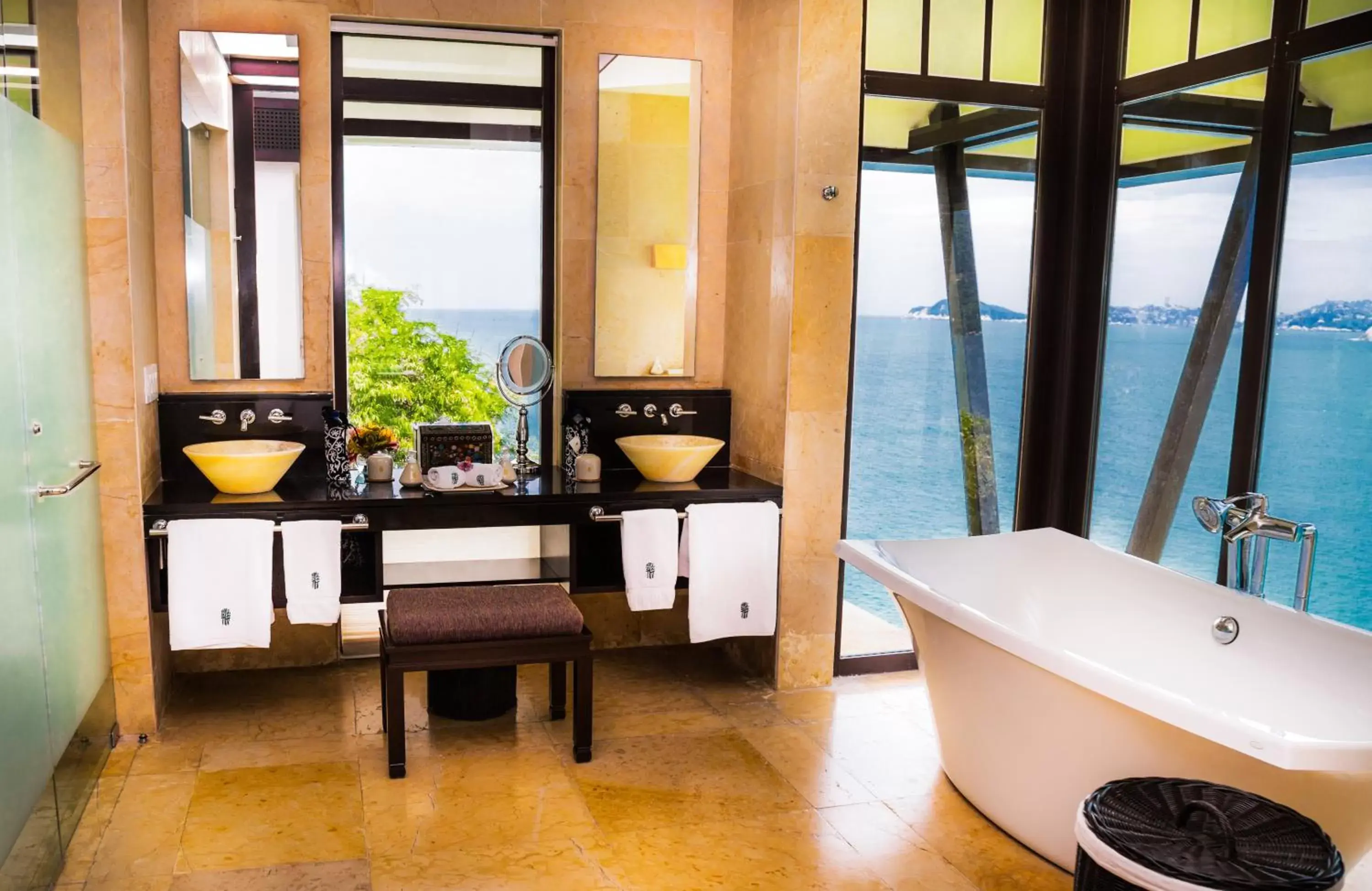 Bathroom in Banyan Tree Cabo Marques